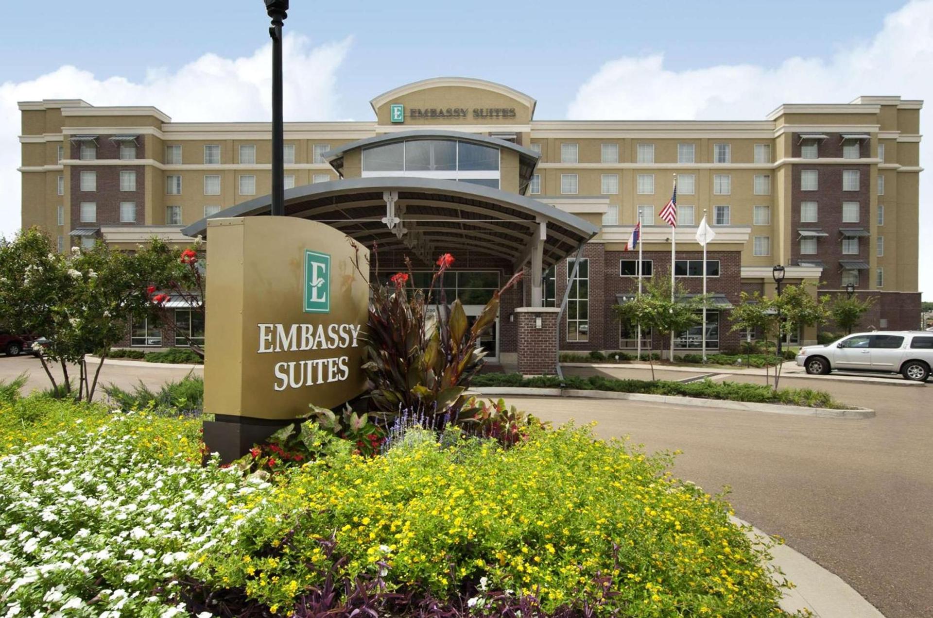 Embassy Suites by Hilton Jackson North Ridgeland photo 2