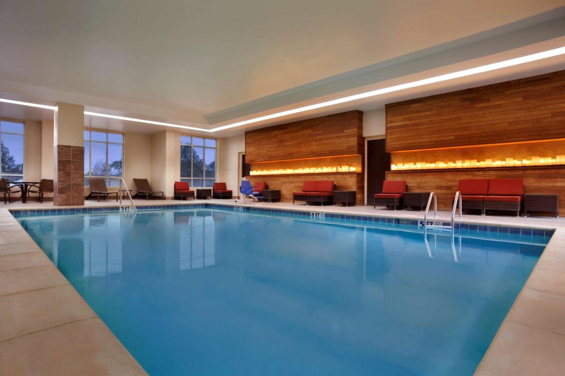 Embassy Suites by Hilton Jackson North Ridgeland photo 12