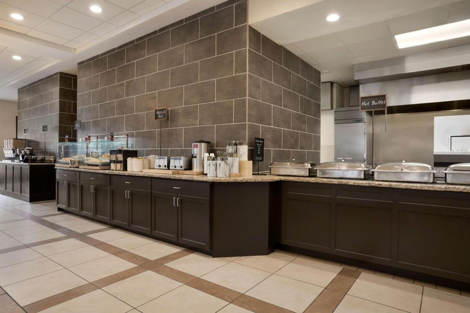 Embassy Suites by Hilton Jackson North Ridgeland photo 19