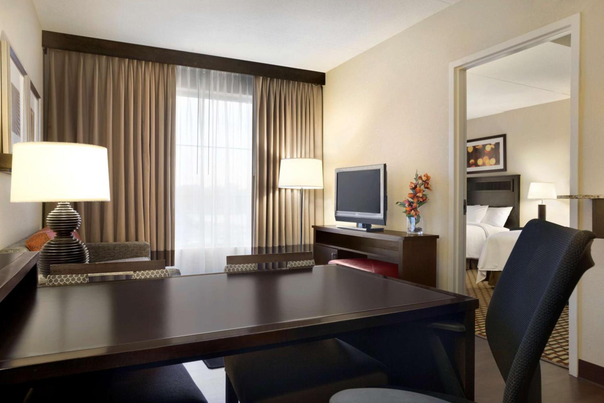 Embassy Suites by Hilton Jackson North Ridgeland photo 41