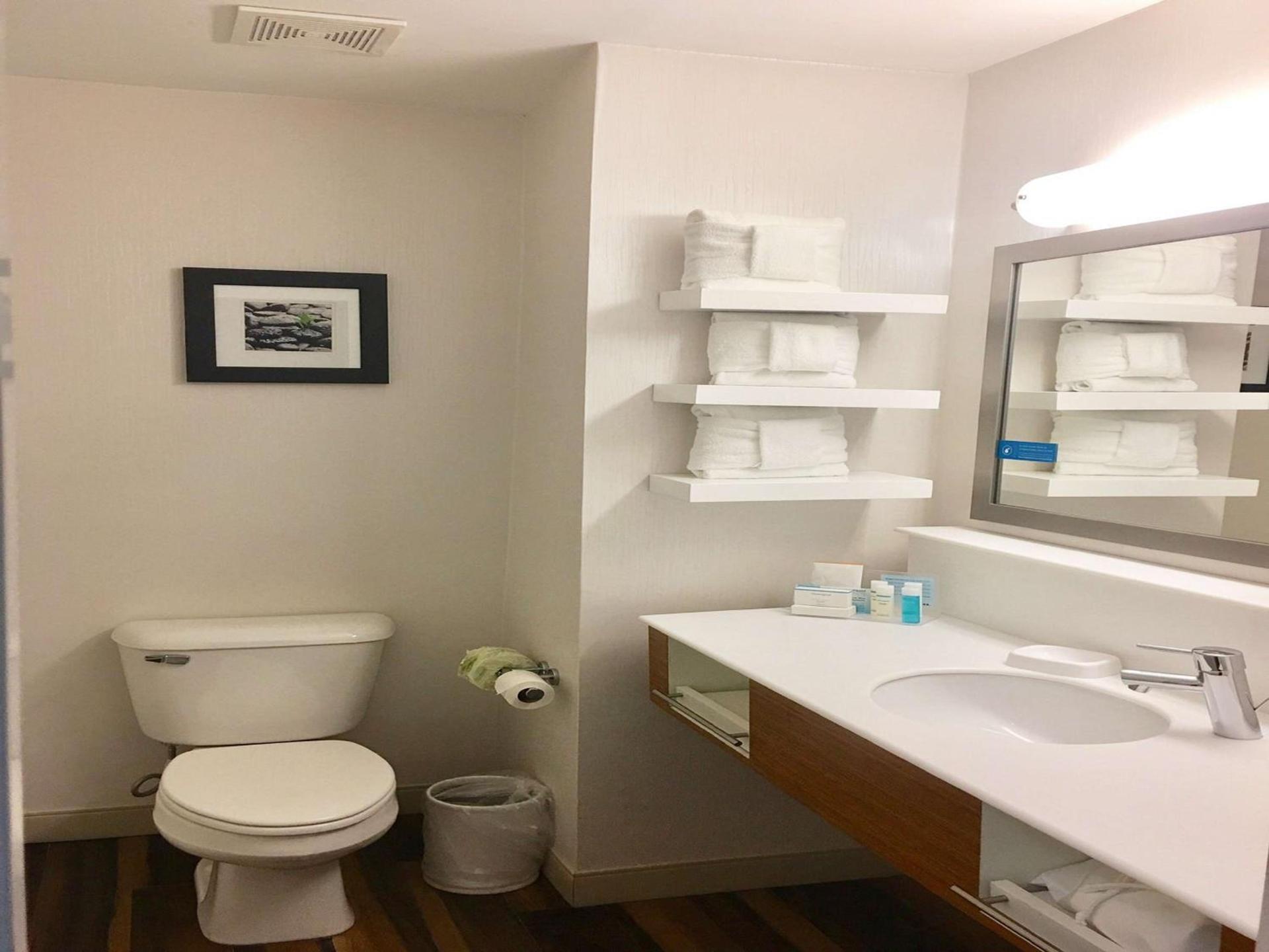 Hampton Inn Sevierville photo 14