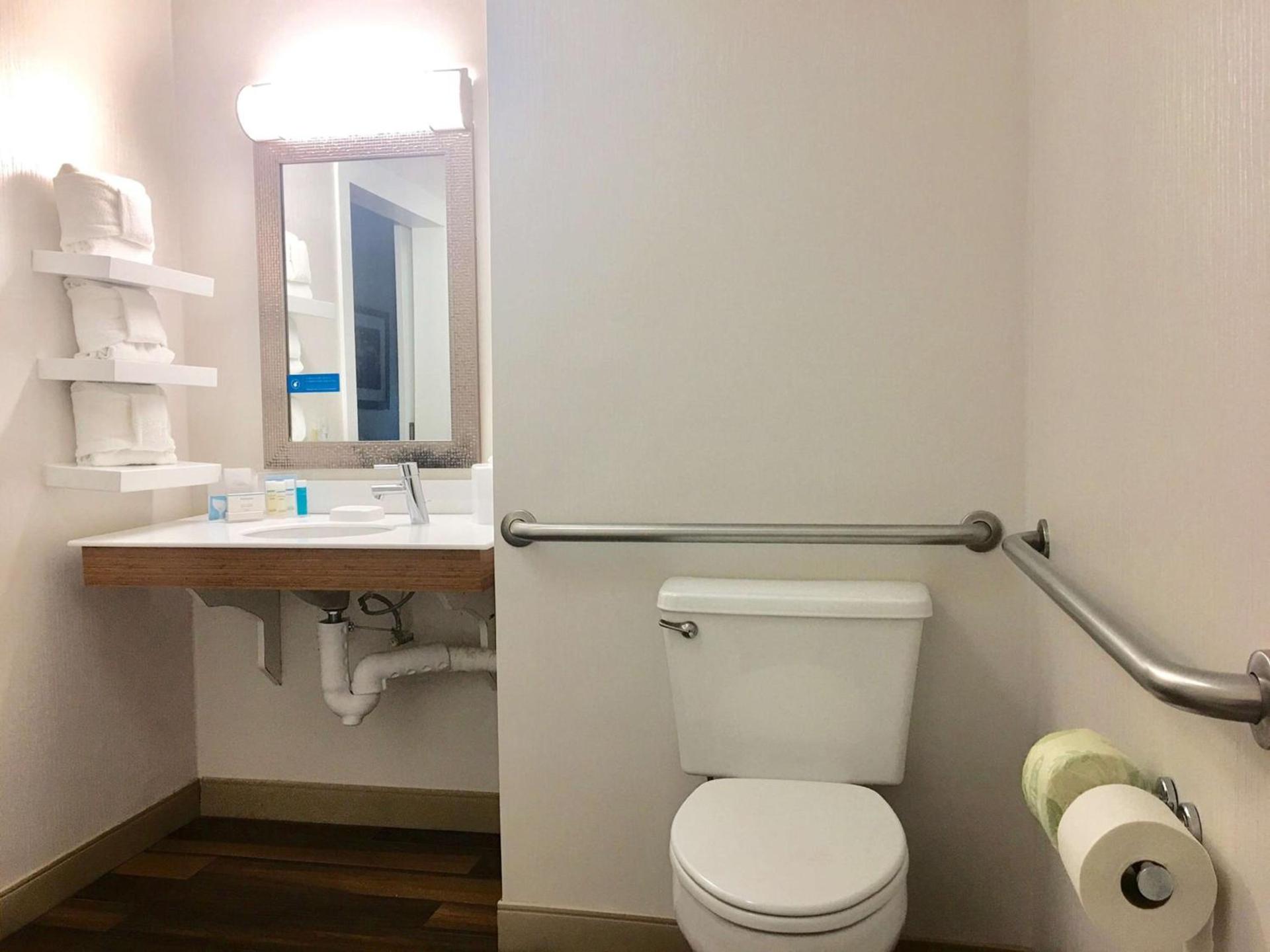 Hampton Inn Sevierville photo 19