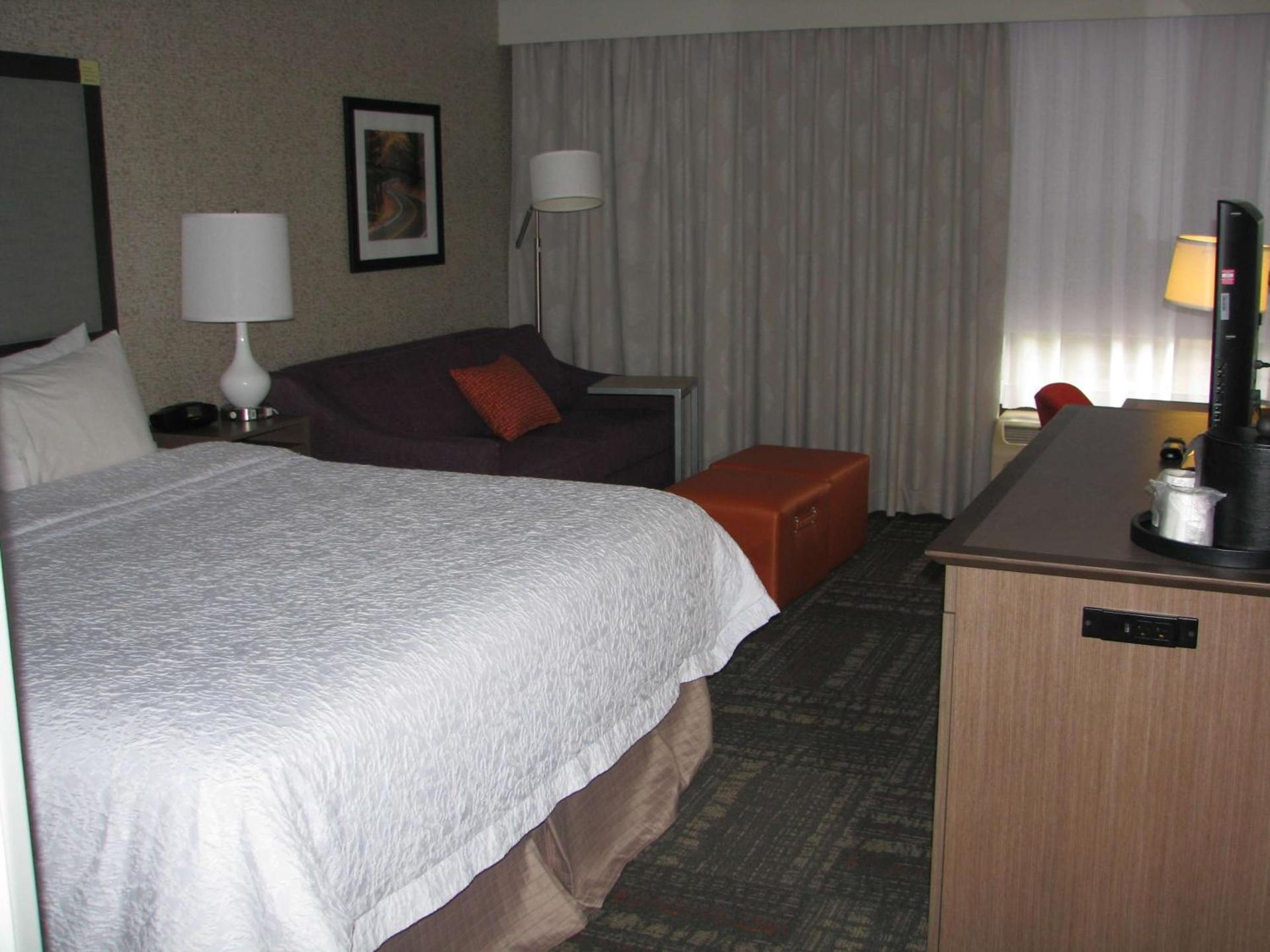 Hampton Inn Sevierville photo 26