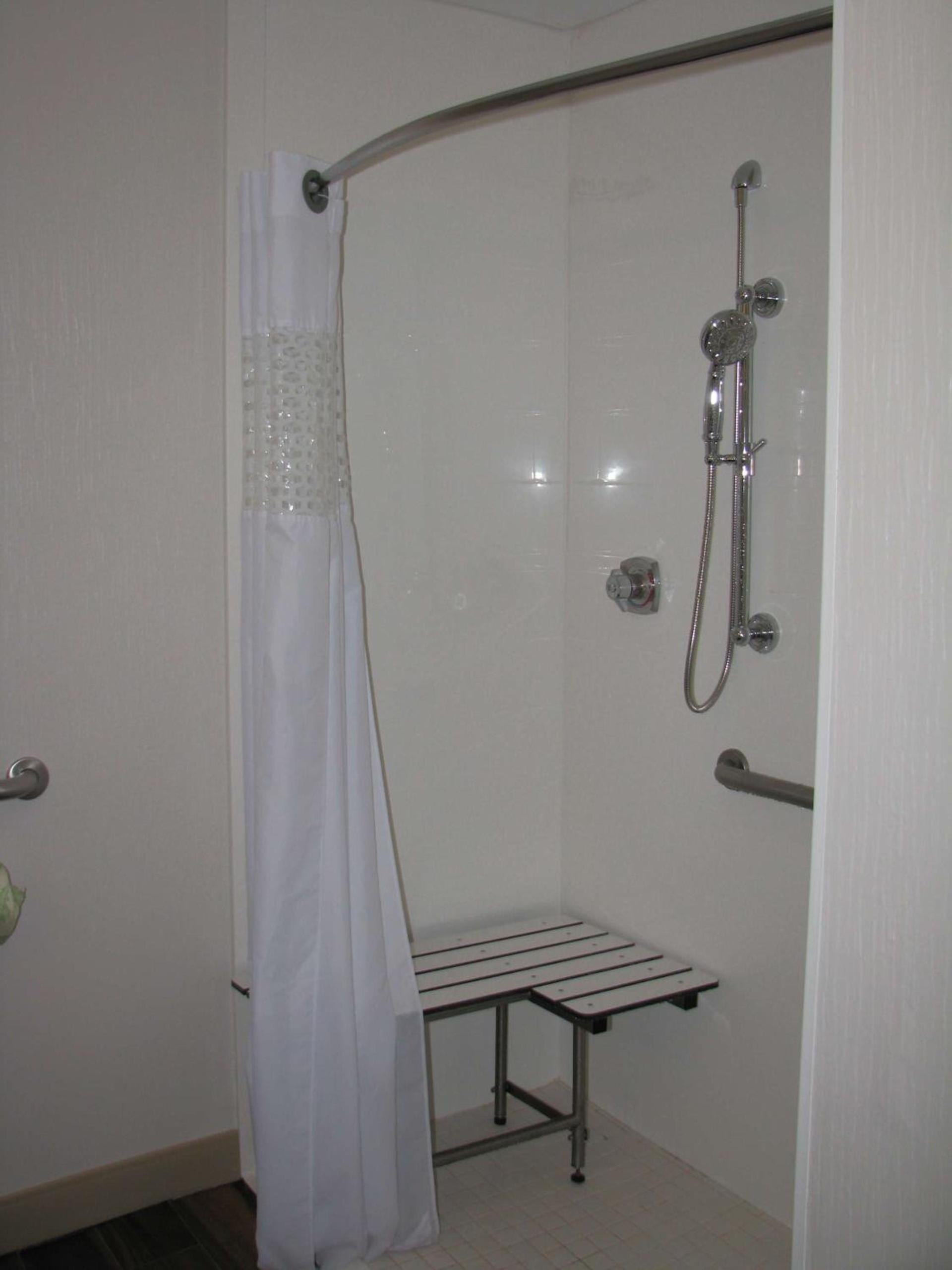 Hampton Inn Sevierville photo 28