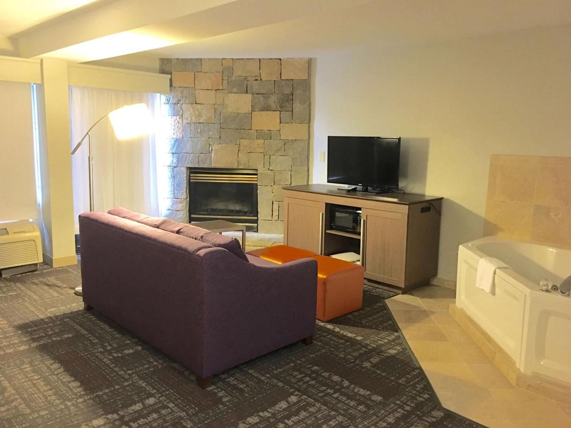 Hampton Inn Sevierville photo 31