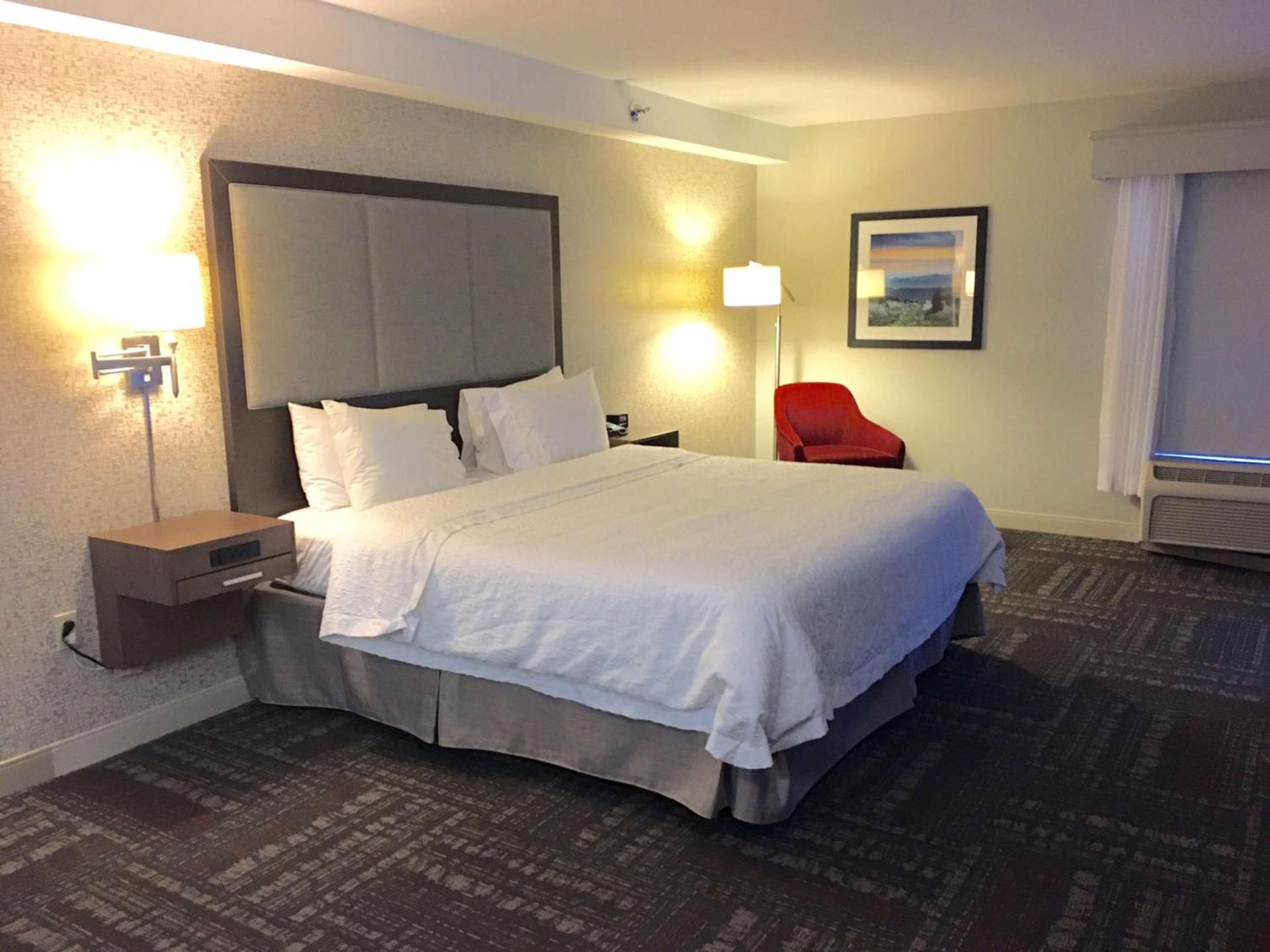 Hampton Inn Sevierville photo 36