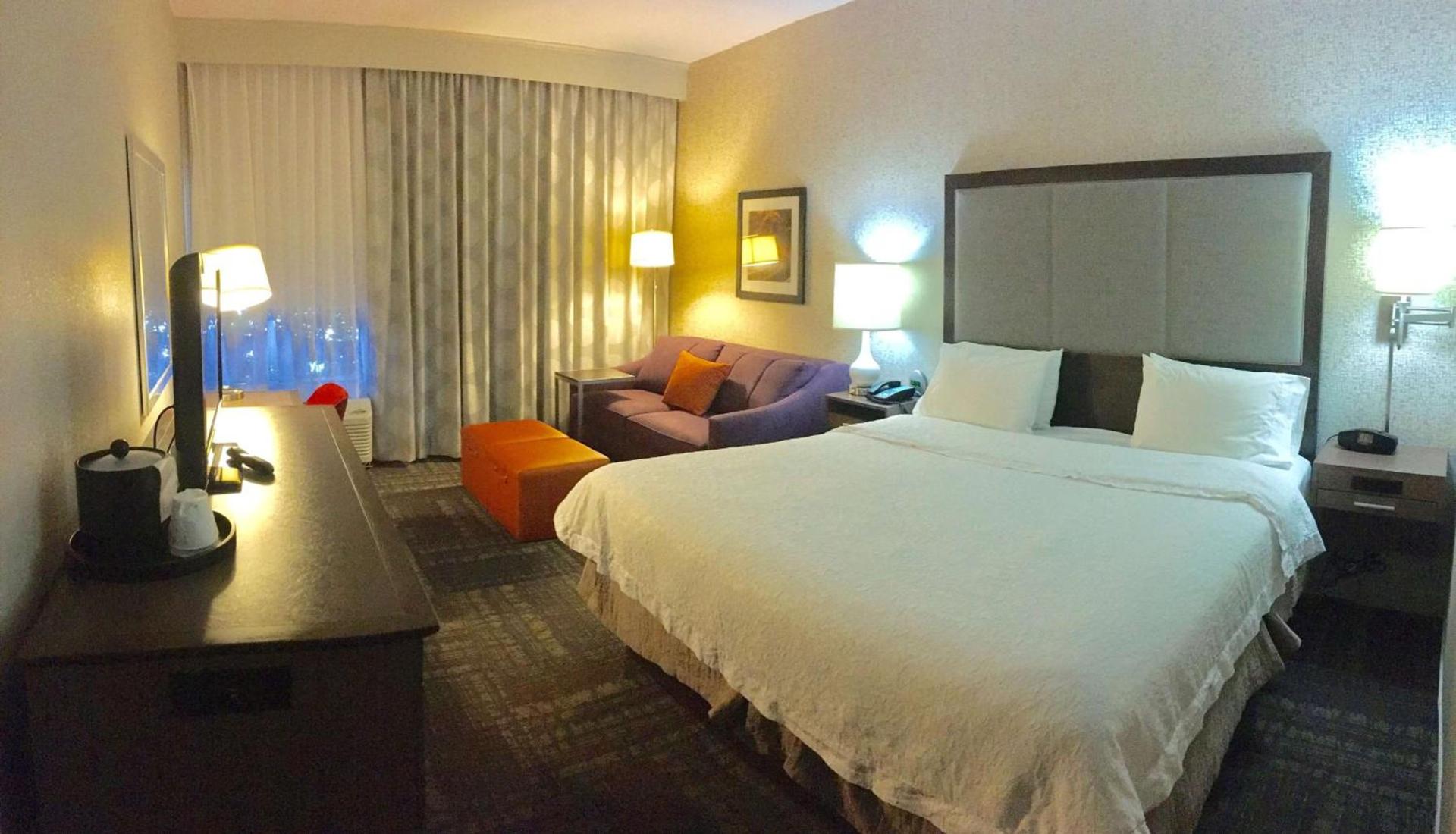 Hampton Inn Sevierville photo 38