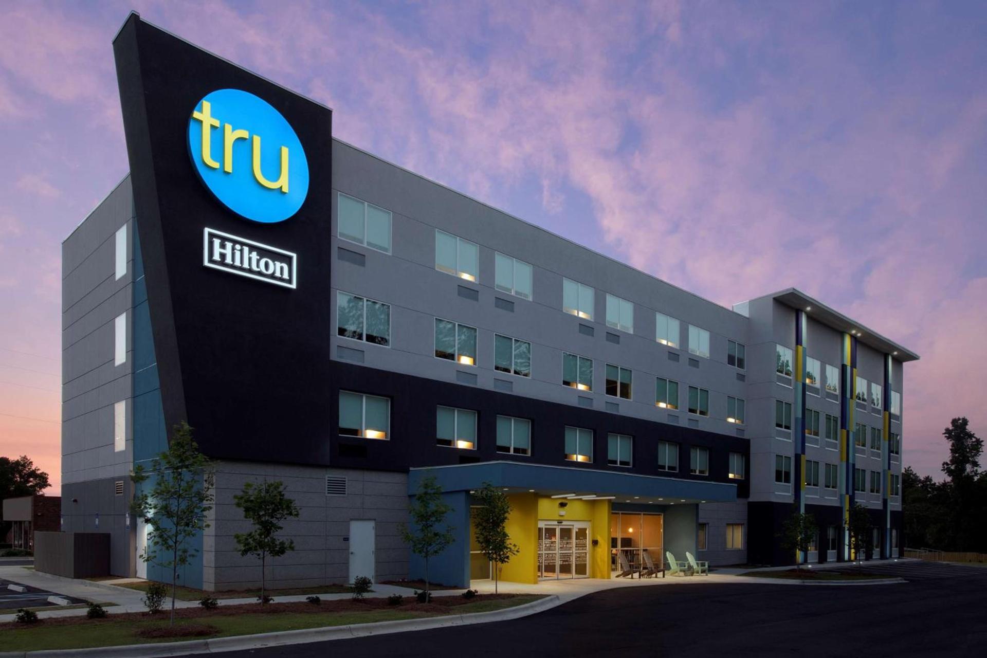 Tru By Hilton Tallahassee Central photo 2