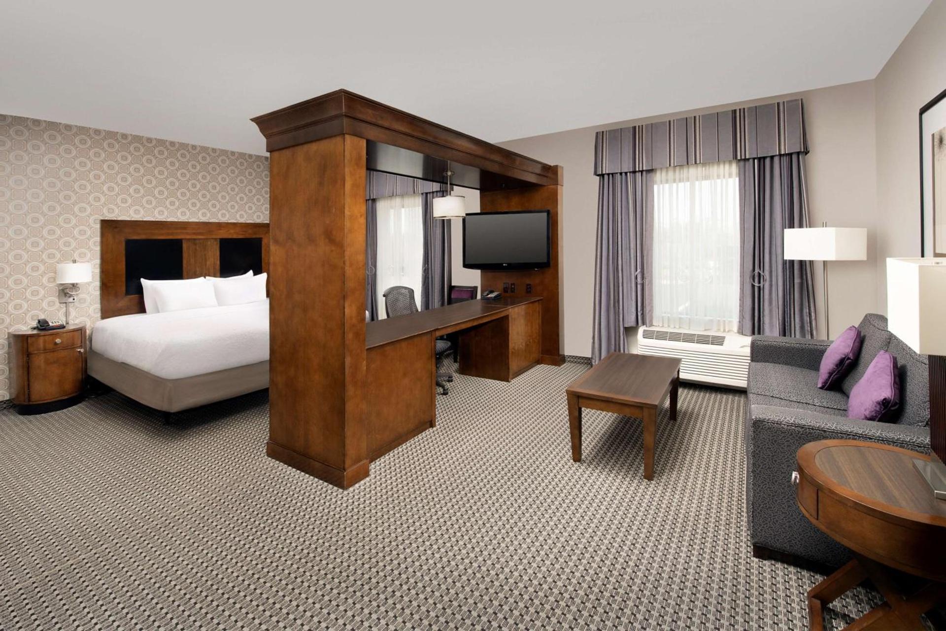 Hampton Inn & Suites Tupelo/Barnes Crossing photo 13