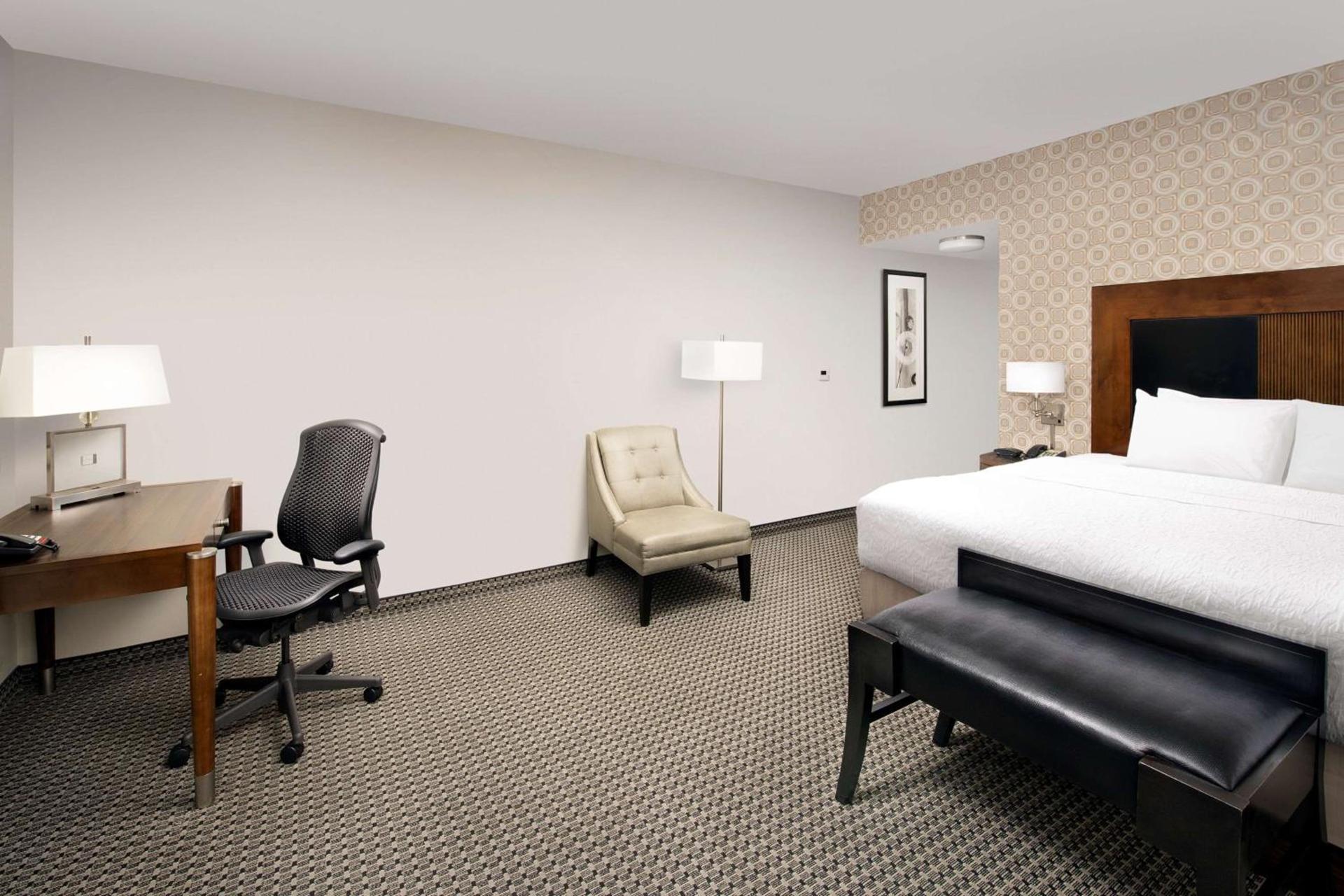 Hampton Inn & Suites Tupelo/Barnes Crossing photo 21