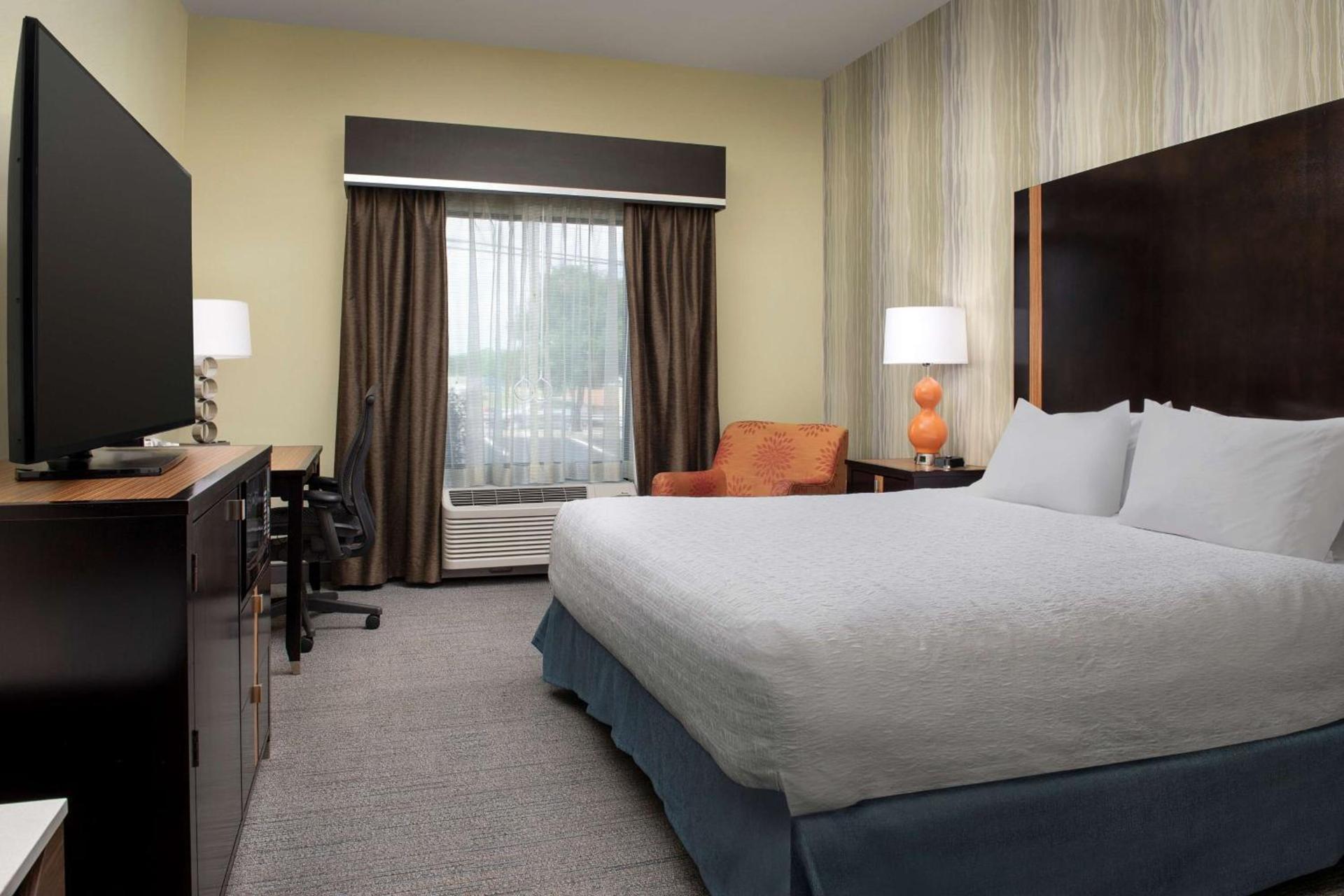 Hampton Inn Knoxville Clinton I-75 photo 14