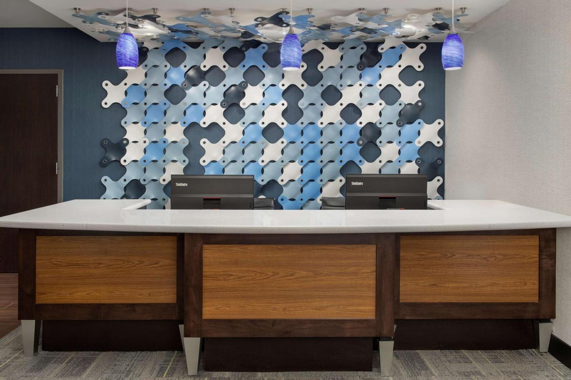 Hampton Inn Knoxville Clinton I-75 photo 27