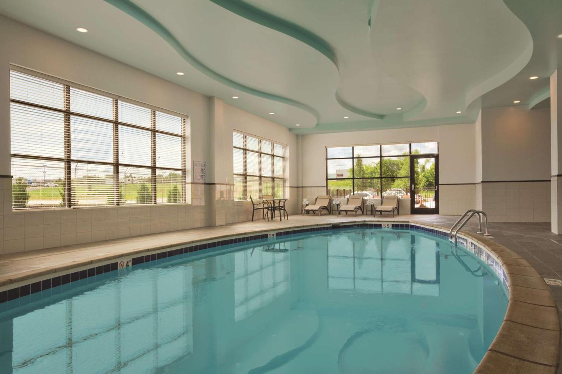 Embassy Suites by Hilton Knoxville West photo 6