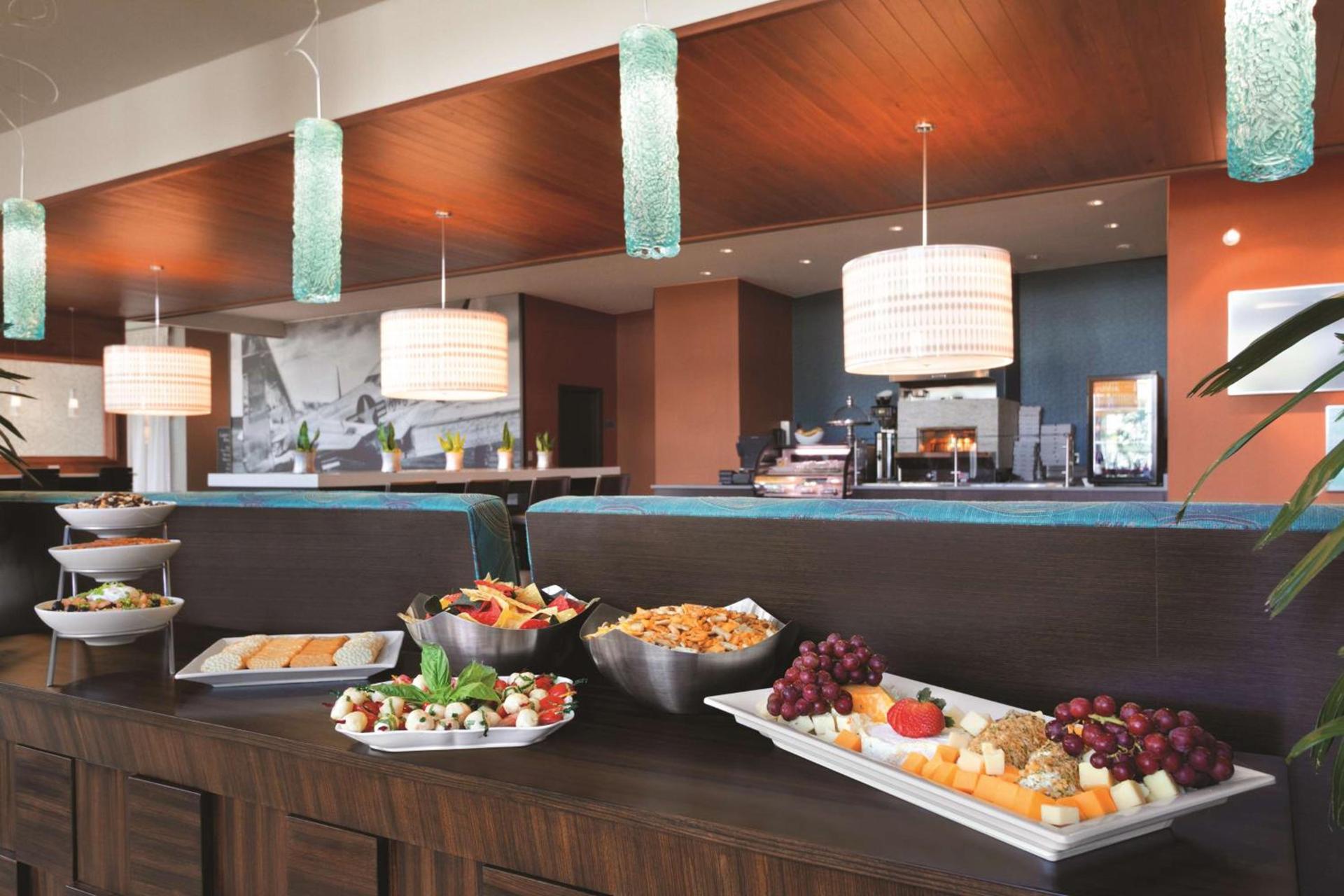 Embassy Suites by Hilton Knoxville West photo 8