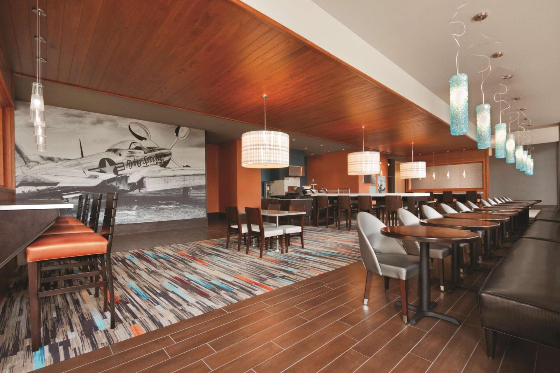 Embassy Suites by Hilton Knoxville West photo 9