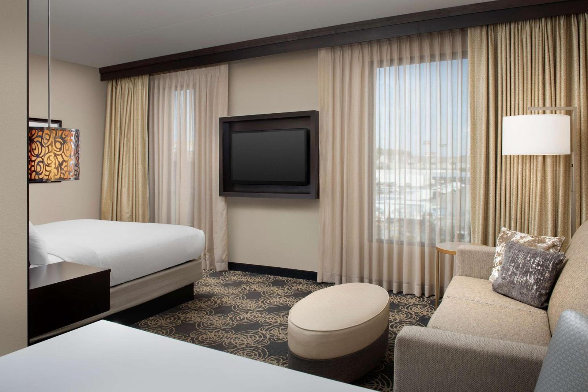 Embassy Suites by Hilton Knoxville West photo 15