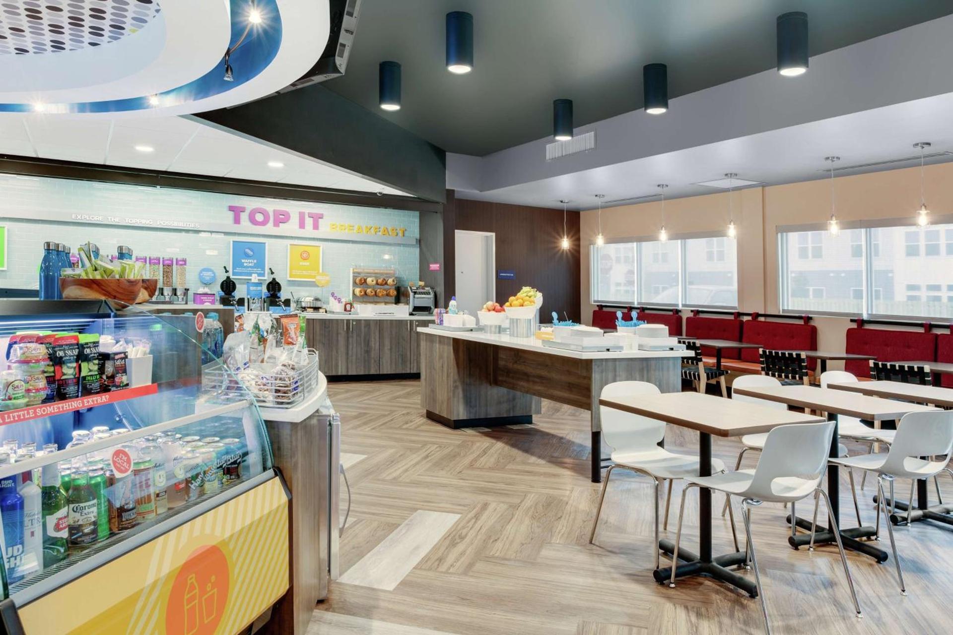 Tru By Hilton Jacksonville St Johns Town Center photo 12