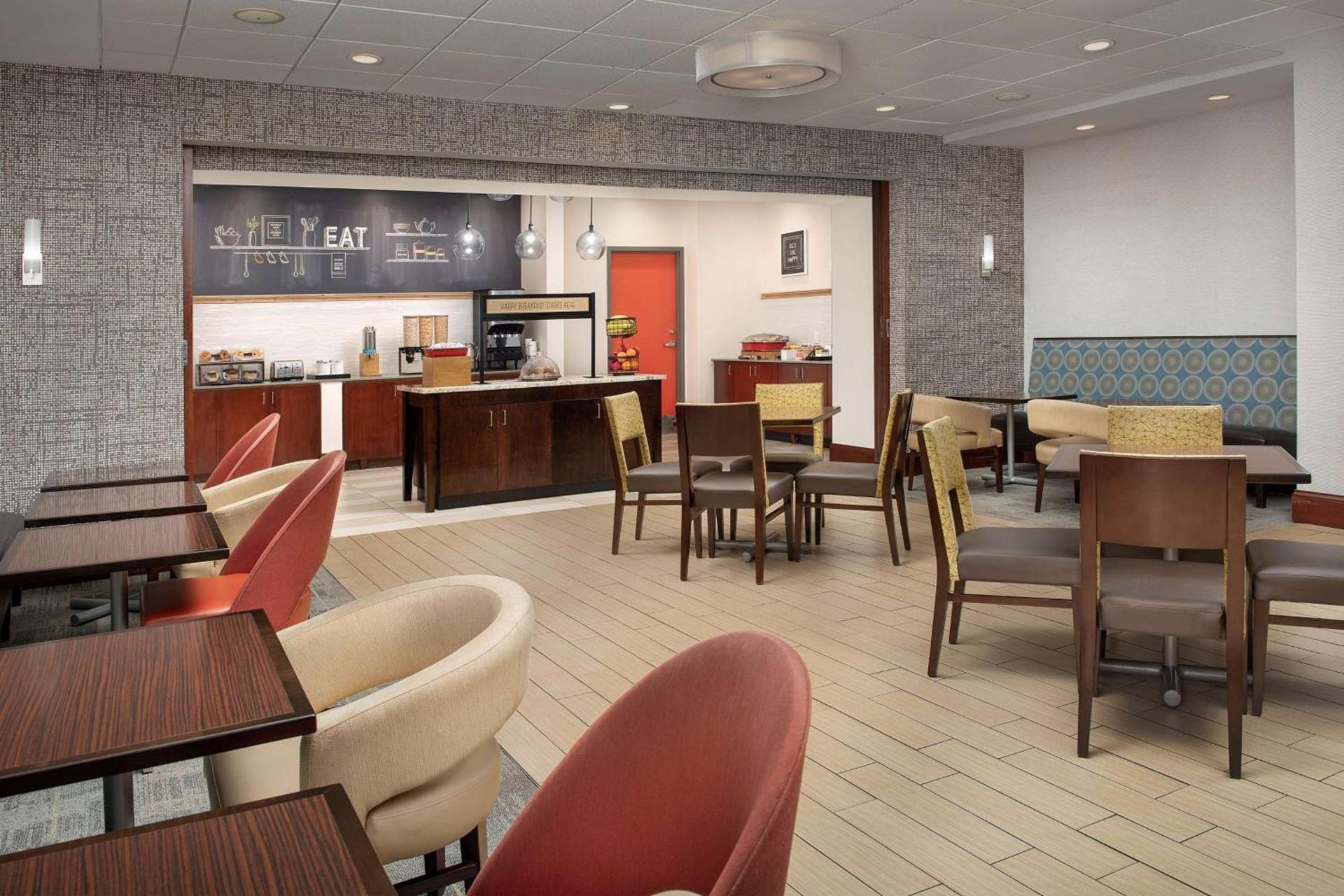 Hampton Inn Knoxville-East photo 20