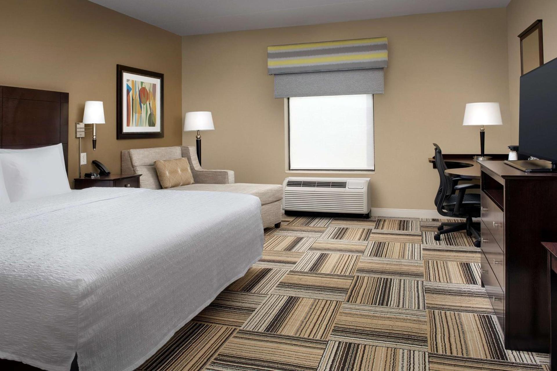 Hampton Inn Knoxville-East photo 30
