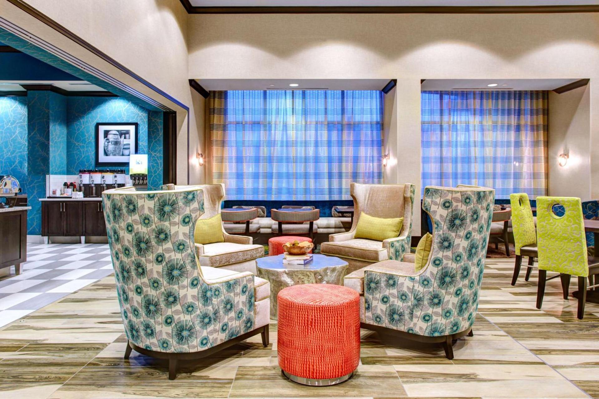 Hampton Inn & Suites by Hilton Atlanta Perimeter Dunwoody photo 3