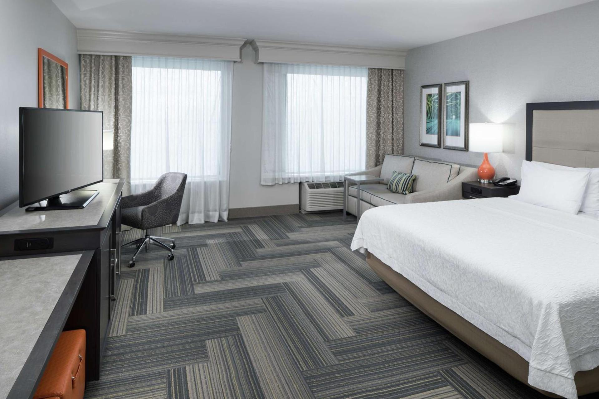 Hampton Inn & Suites by Hilton Atlanta Perimeter Dunwoody photo 24
