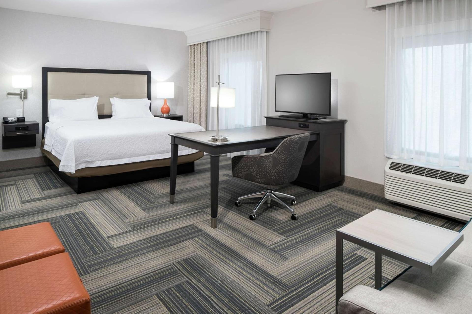 Hampton Inn & Suites by Hilton Atlanta Perimeter Dunwoody photo 26