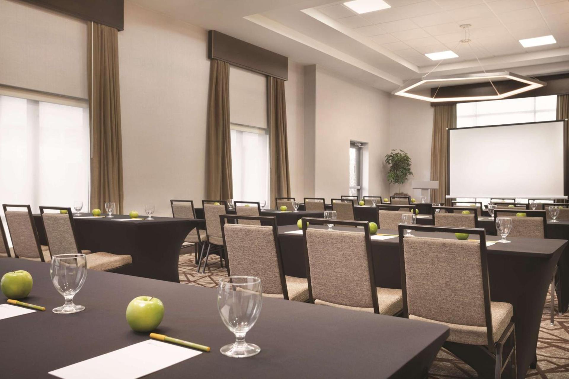 Hilton Garden Inn Downtown Birmingham photo 29