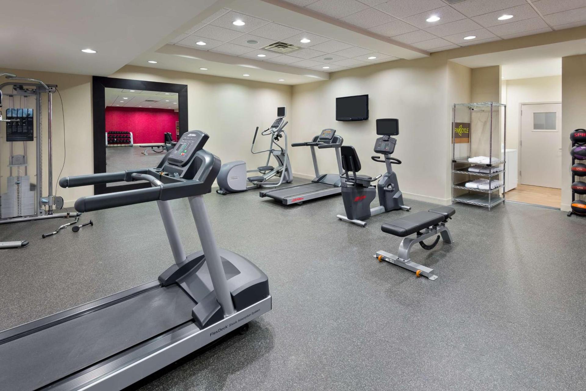 Home2 Suites by Hilton Charleston Airport Convention Center, SC photo 12