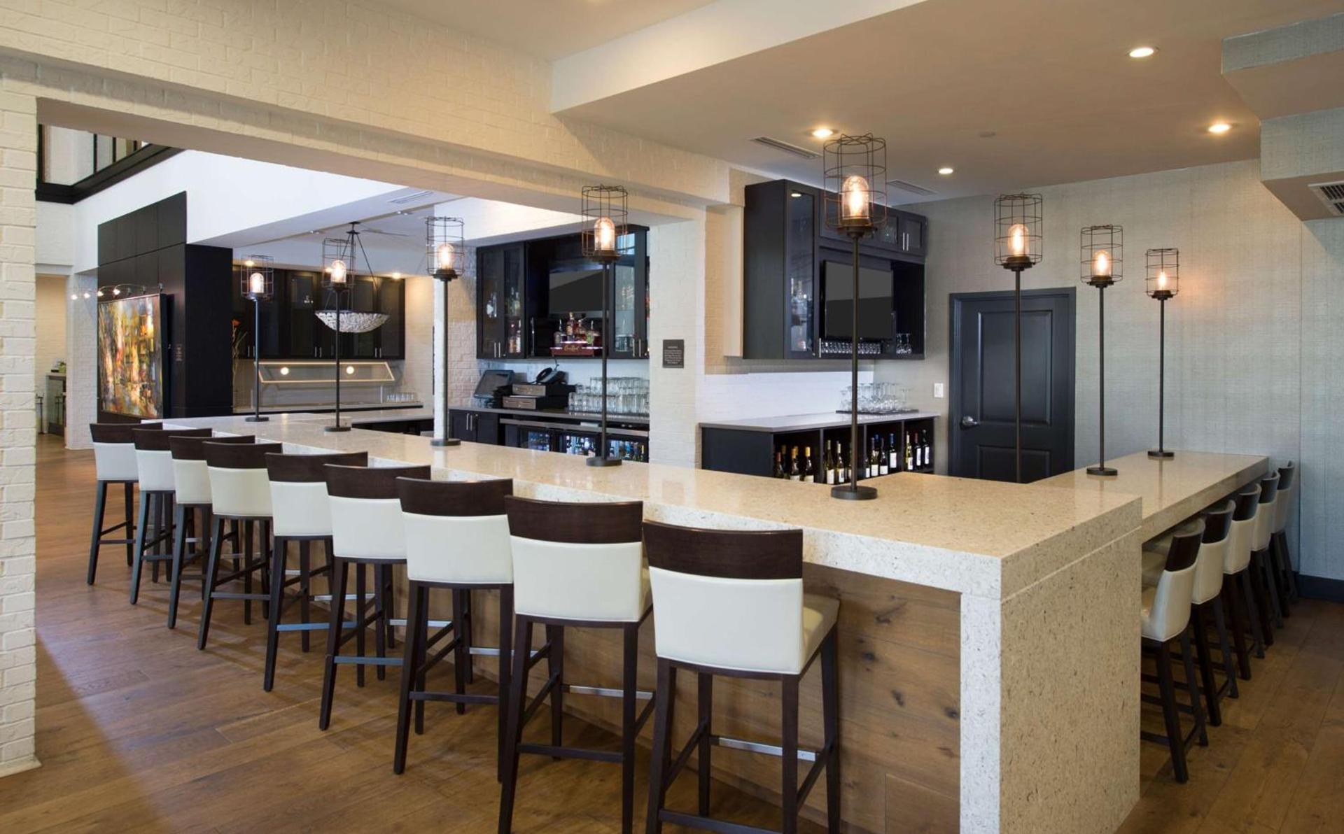 Hilton Garden Inn Charleston Waterfront/Downtown photo 12