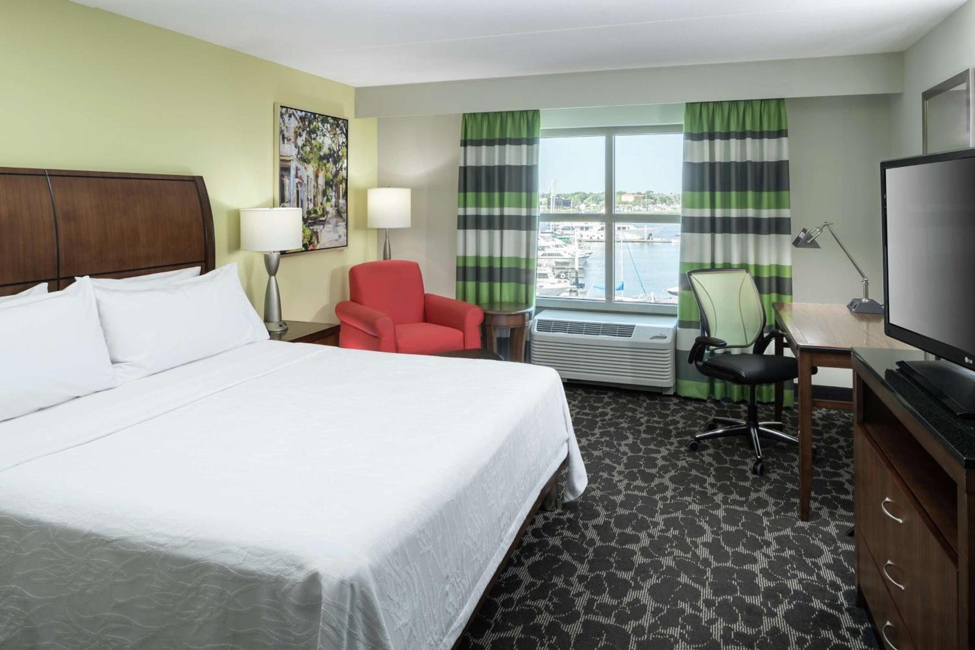 Hilton Garden Inn Charleston Waterfront/Downtown photo 23