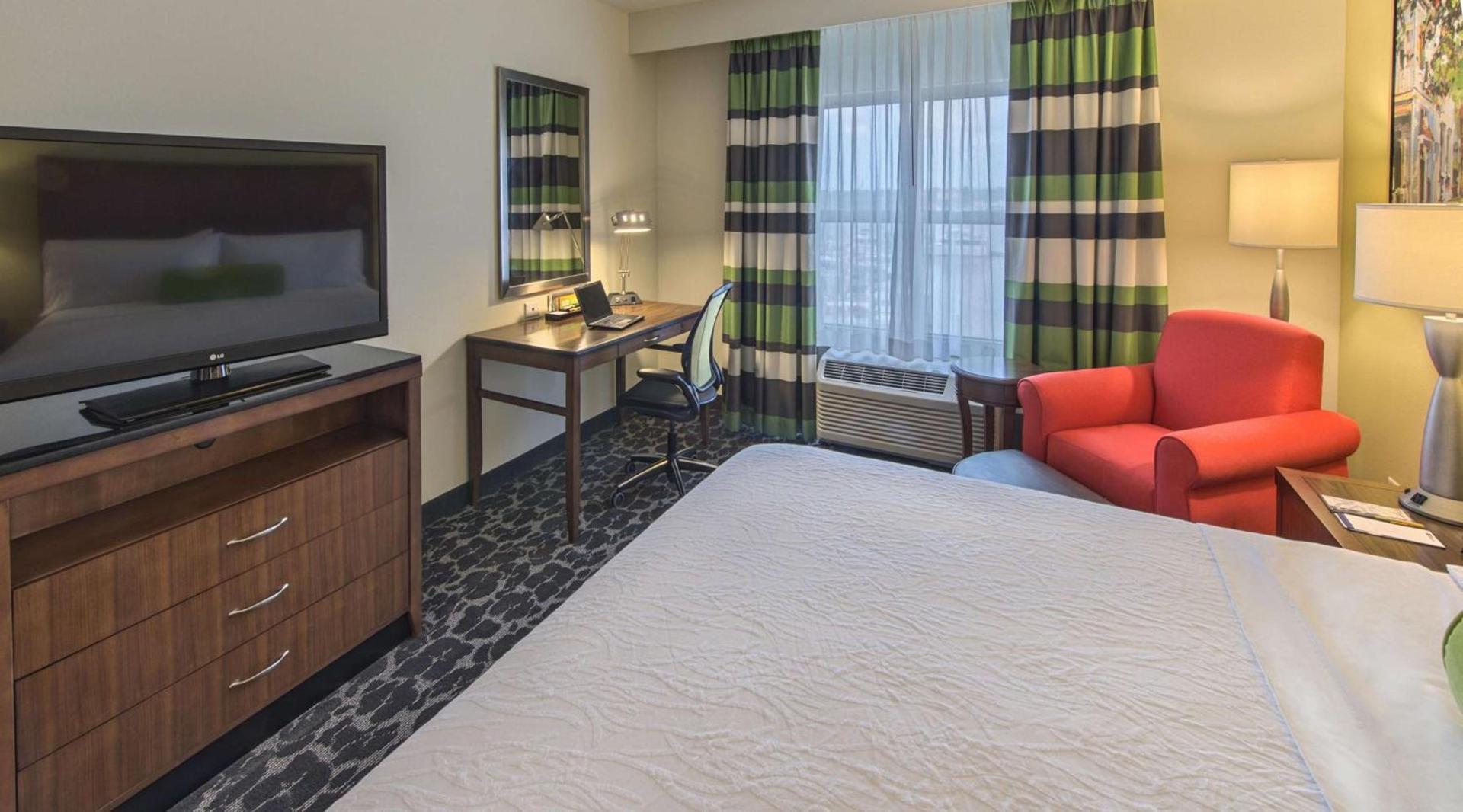 Hilton Garden Inn Charleston Waterfront/Downtown photo 44