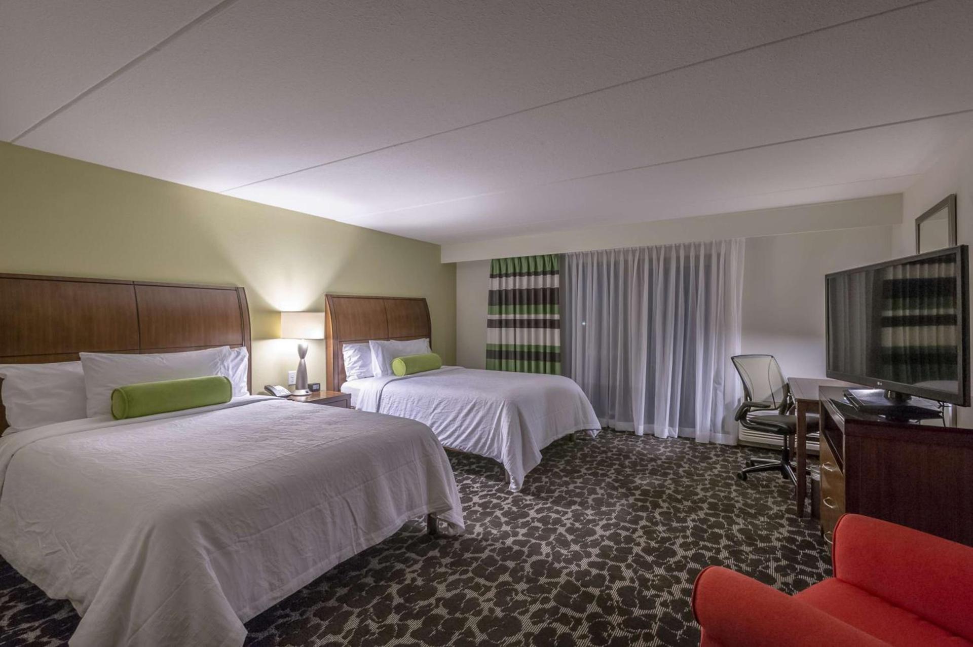 Hilton Garden Inn Charleston Waterfront/Downtown photo 59