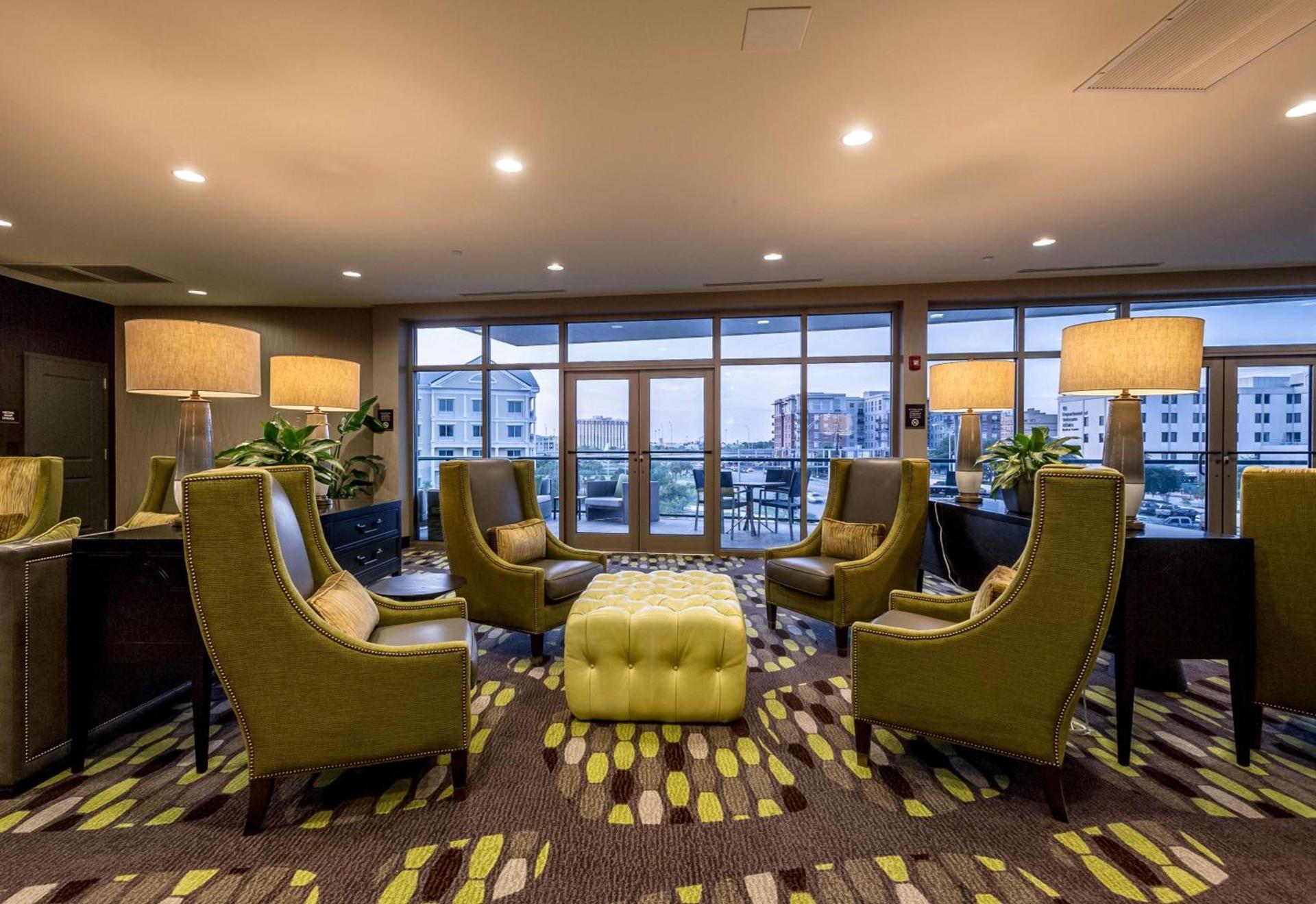 Hilton Garden Inn Charleston Waterfront/Downtown photo 65