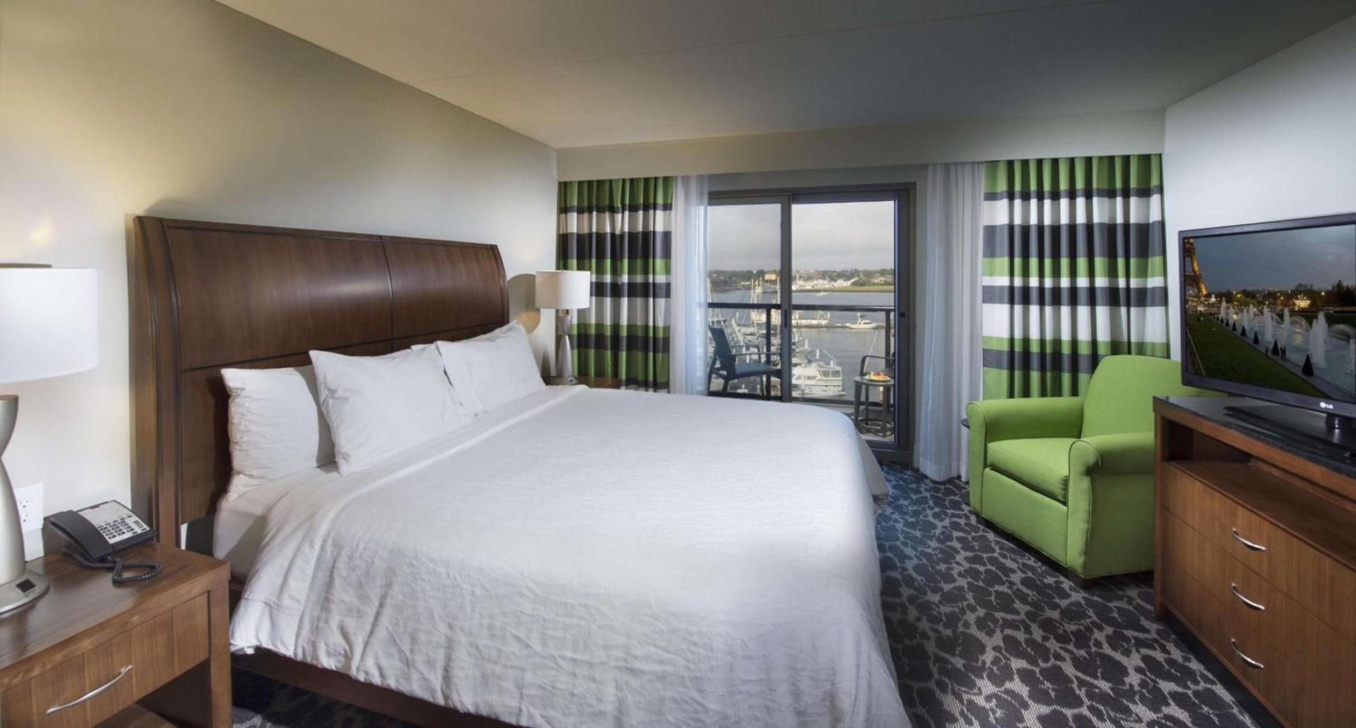 Hilton Garden Inn Charleston Waterfront/Downtown photo 73
