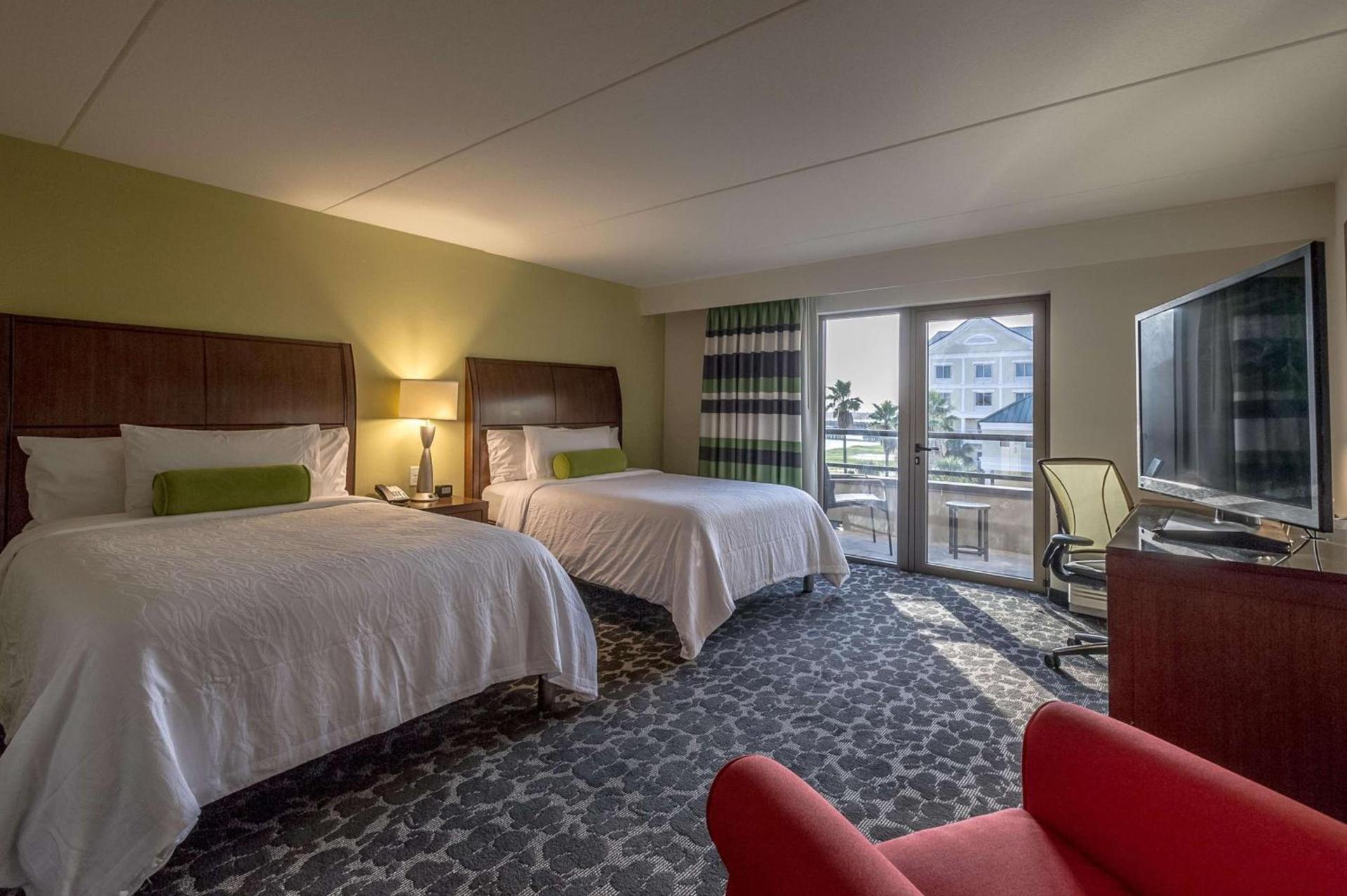Hilton Garden Inn Charleston Waterfront/Downtown photo 75