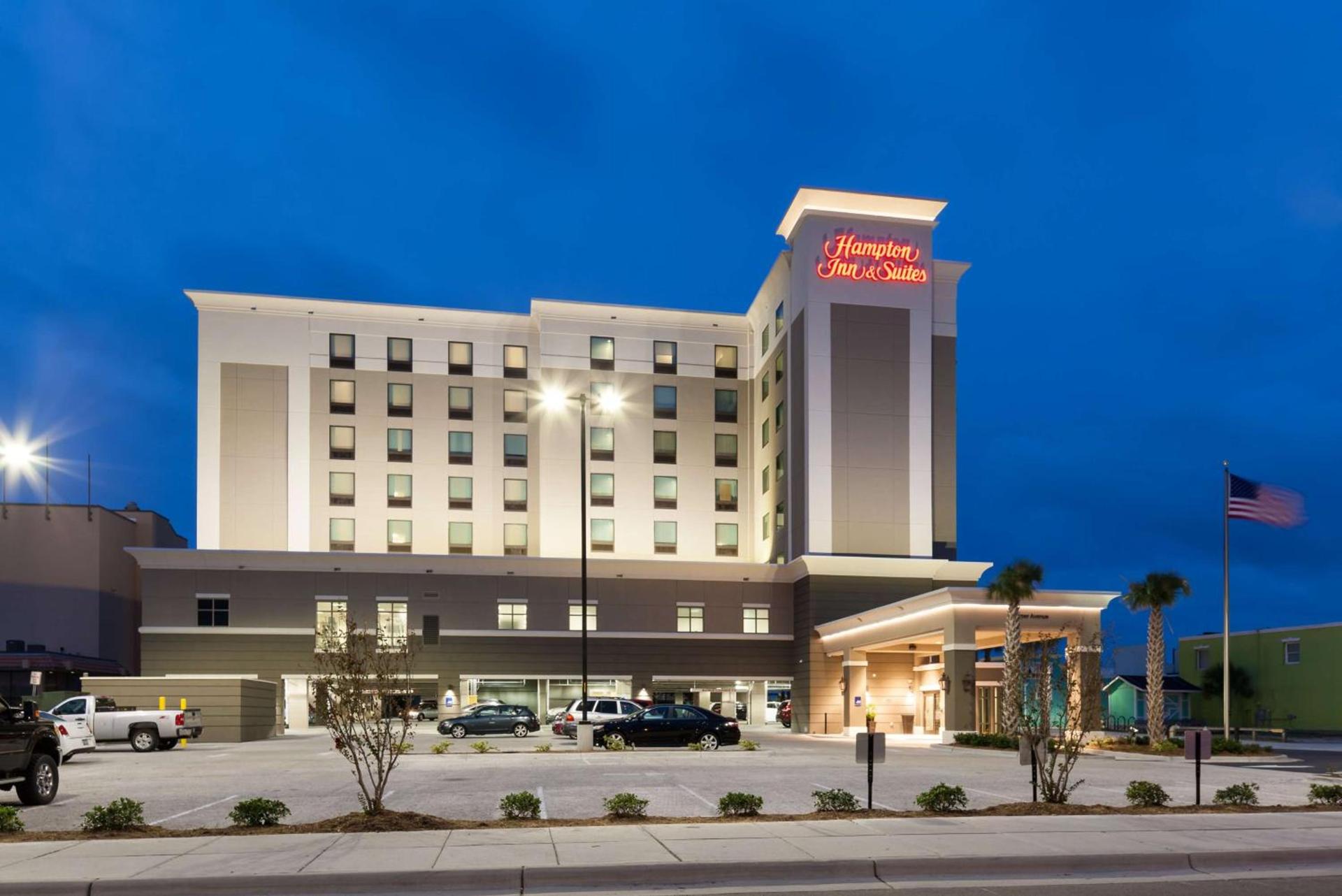 Hampton Inn & Suites by Hilton Carolina Beach Oceanfront photo 12