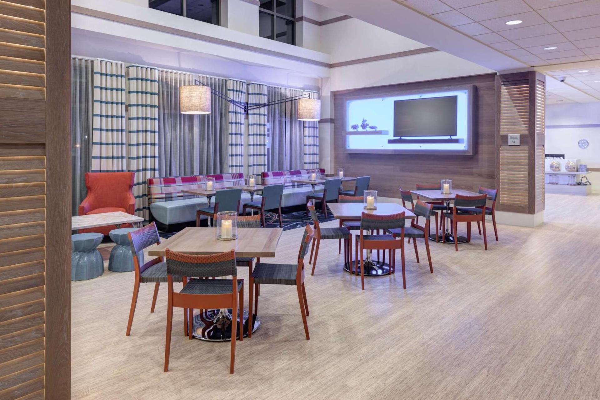 Hampton Inn & Suites by Hilton Carolina Beach Oceanfront photo 26