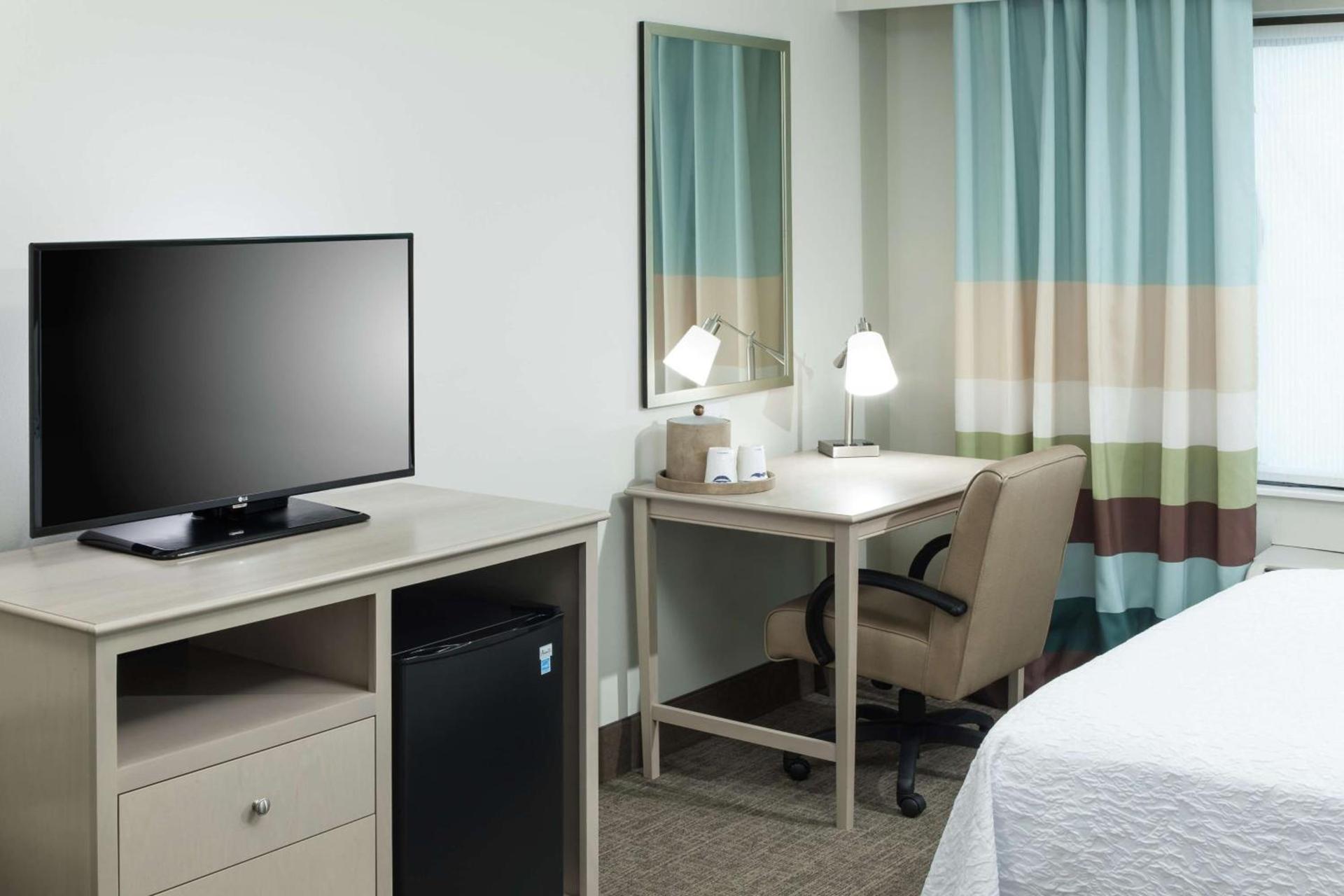 Hampton Inn & Suites by Hilton Carolina Beach Oceanfront photo 32