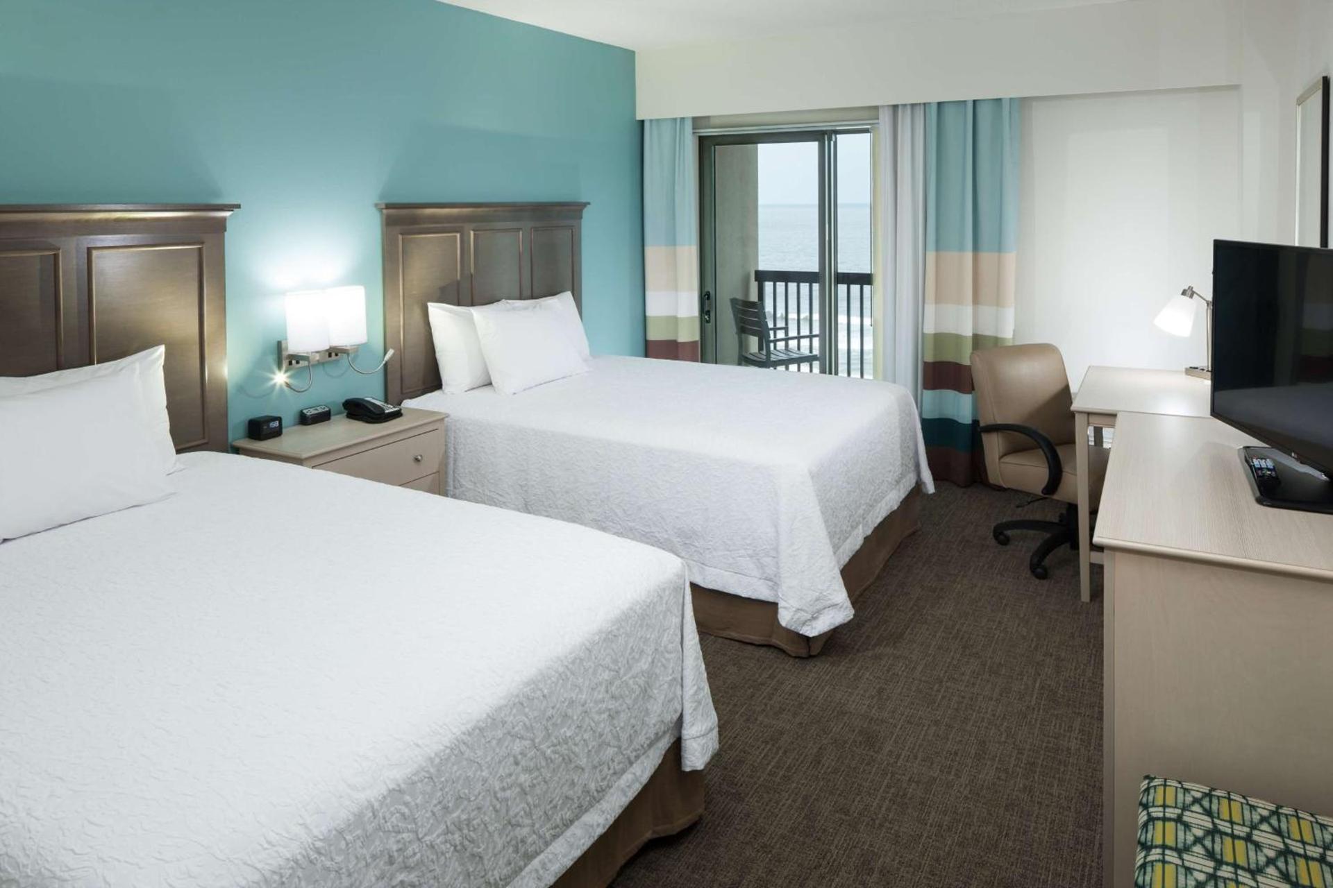 Hampton Inn & Suites by Hilton Carolina Beach Oceanfront photo 42