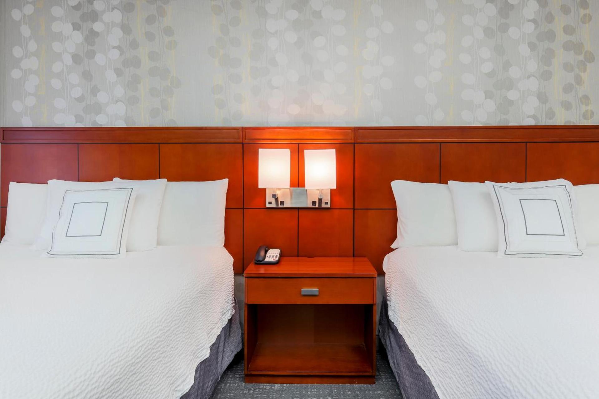 Courtyard by Marriott Dallas Arlington South photo 46