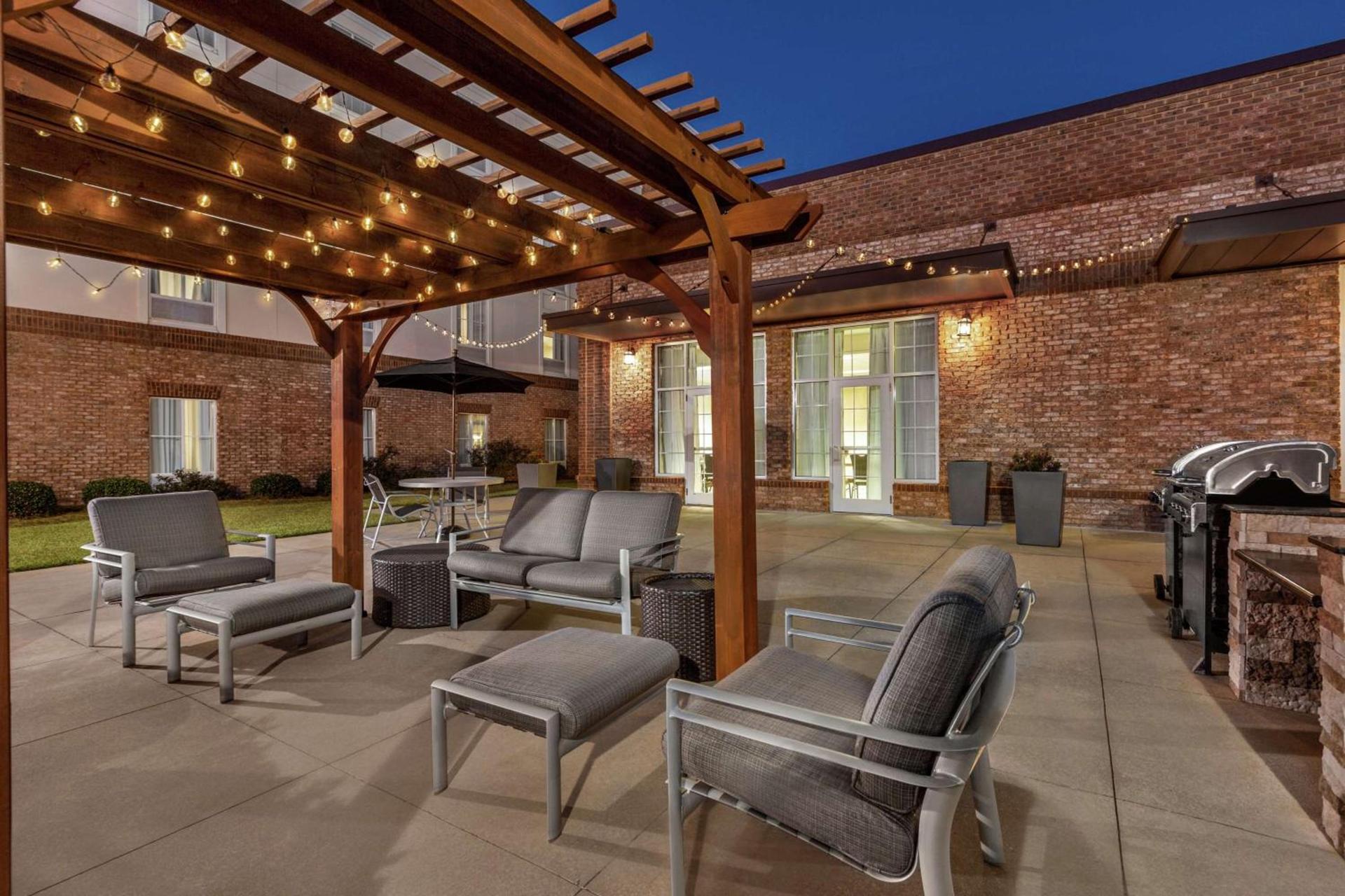 Homewood Suites by Hilton Macon-North photo 3