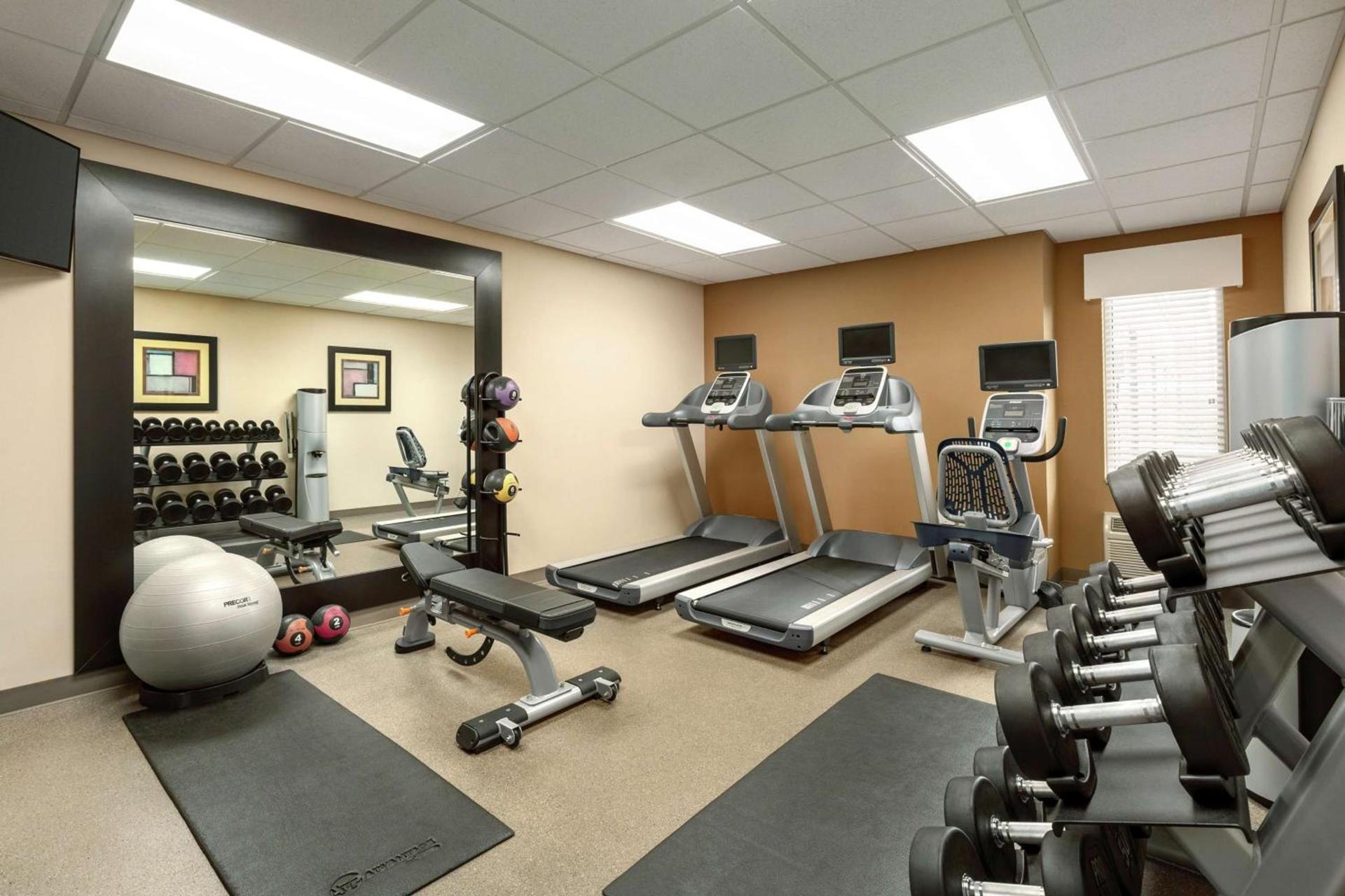 Homewood Suites by Hilton Macon-North photo 12
