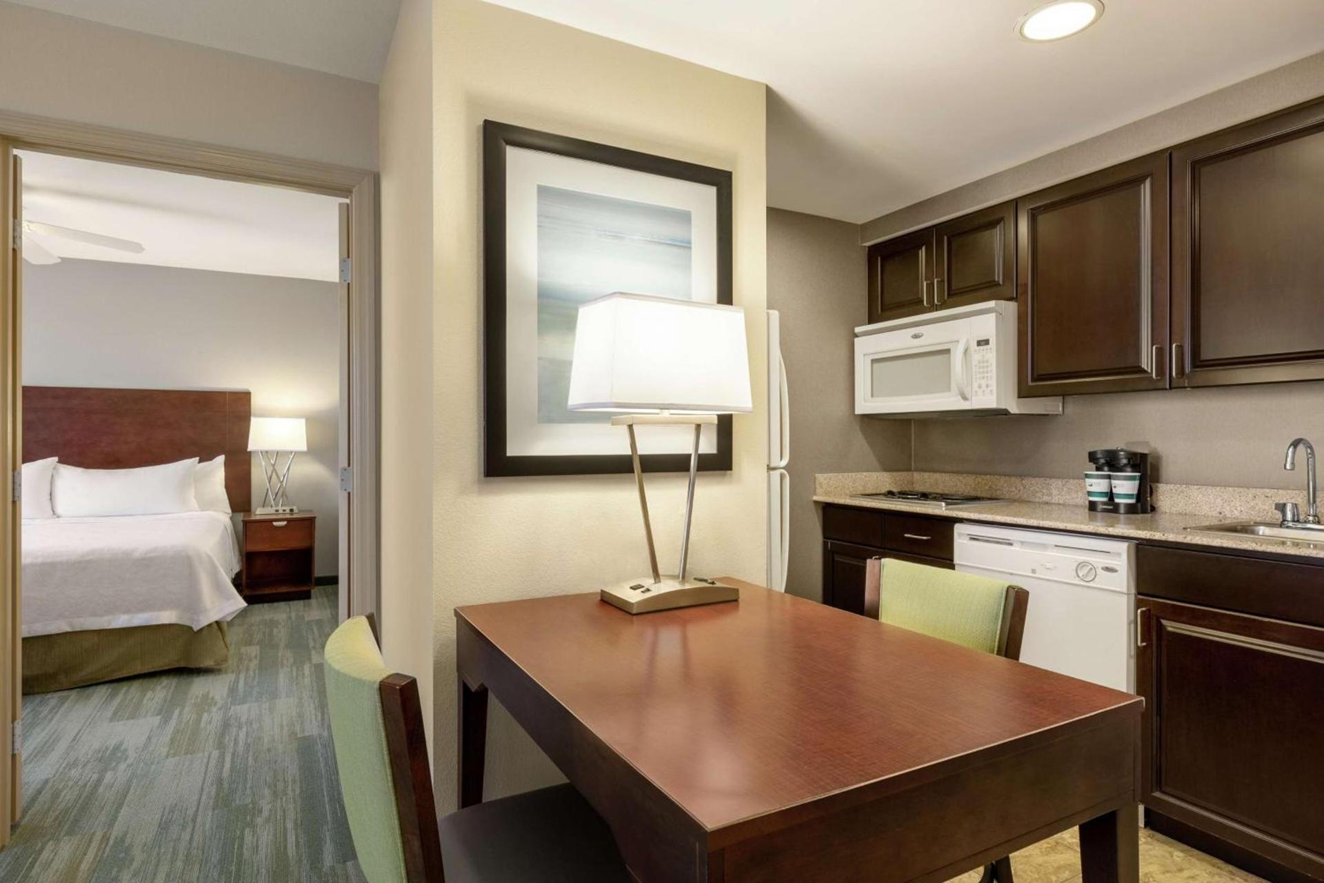 Homewood Suites by Hilton Macon-North photo 15