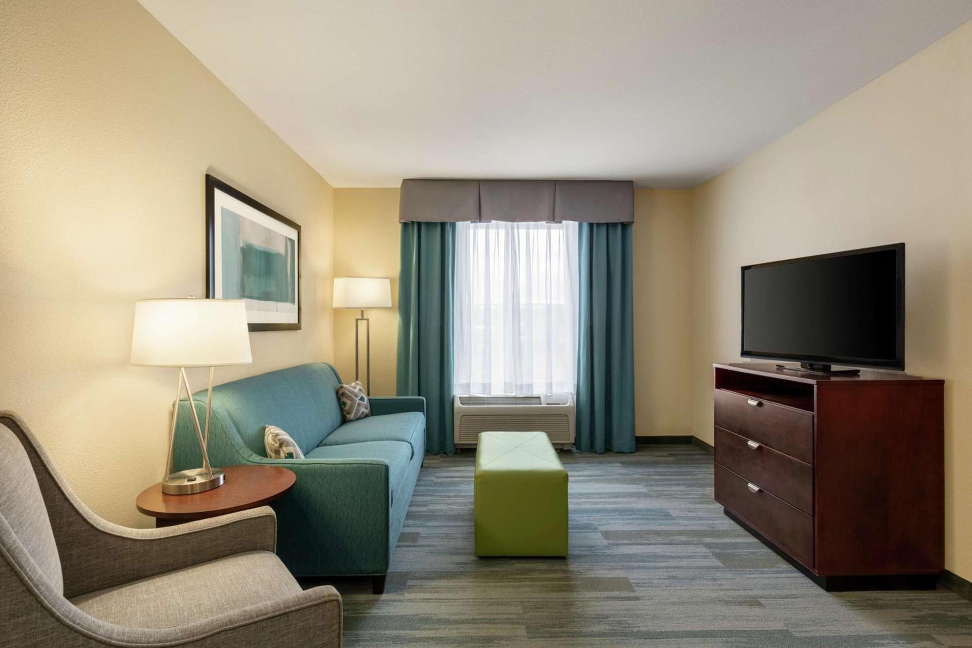 Homewood Suites by Hilton Macon-North photo 32