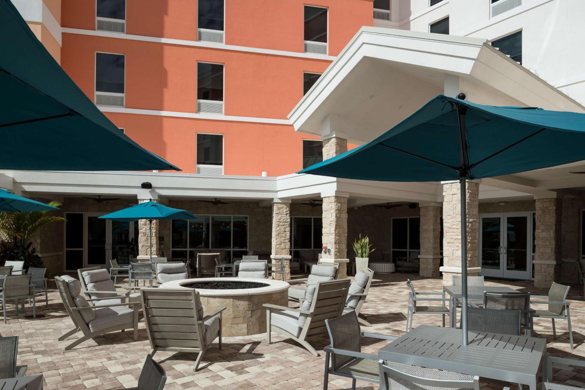 Hampton Inn & Suites Cape Canaveral Cruise Port, Fl photo 52