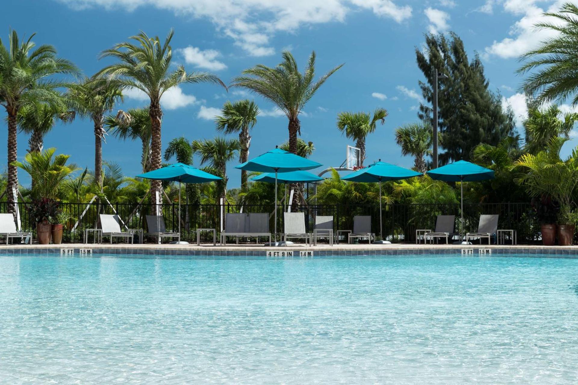 Hampton Inn & Suites Cape Canaveral Cruise Port, Fl photo 10