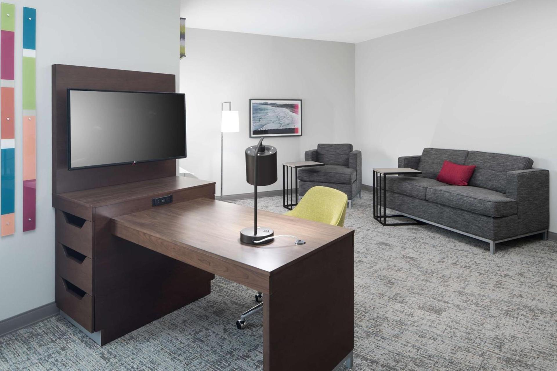 Hampton Inn & Suites Cape Canaveral Cruise Port, Fl photo 26