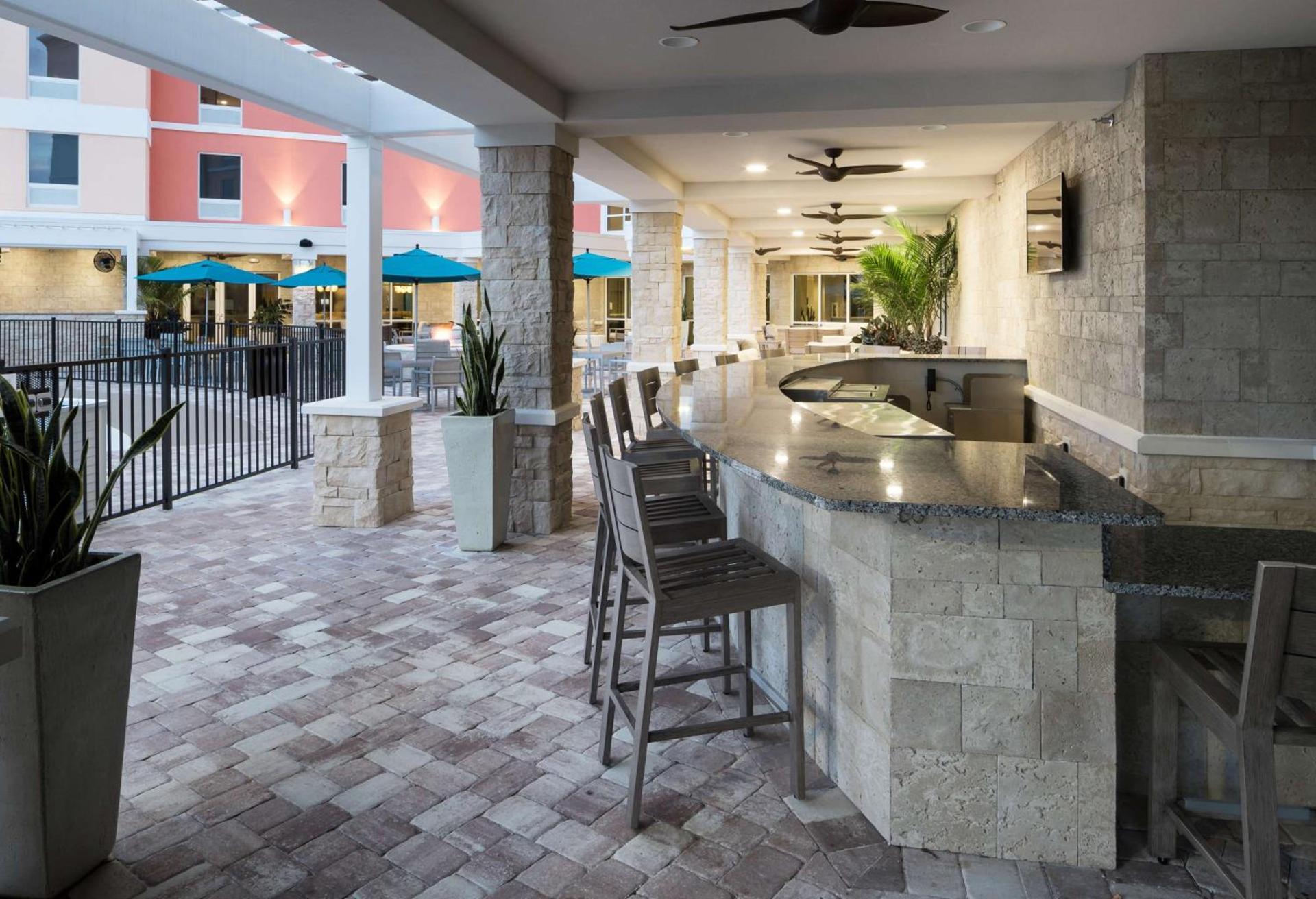 Hampton Inn & Suites Cape Canaveral Cruise Port, Fl photo 47