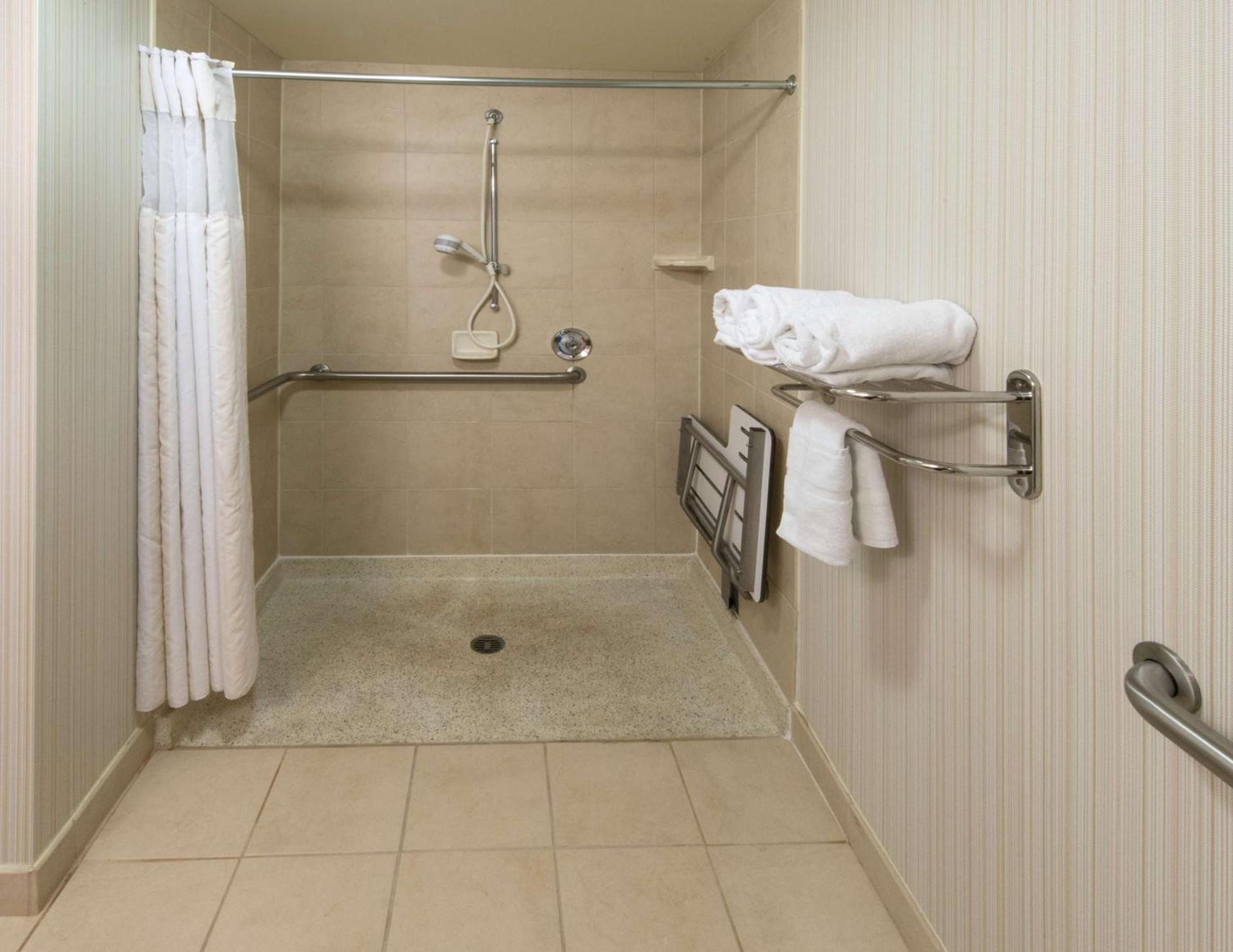Hilton Garden Inn Tallahassee Central photo 19