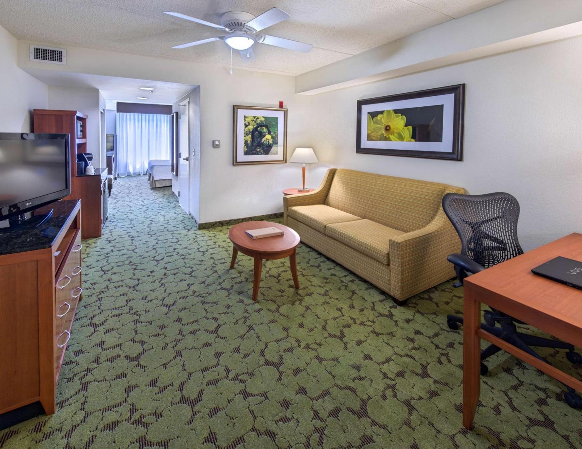 Hilton Garden Inn Tallahassee Central photo 20